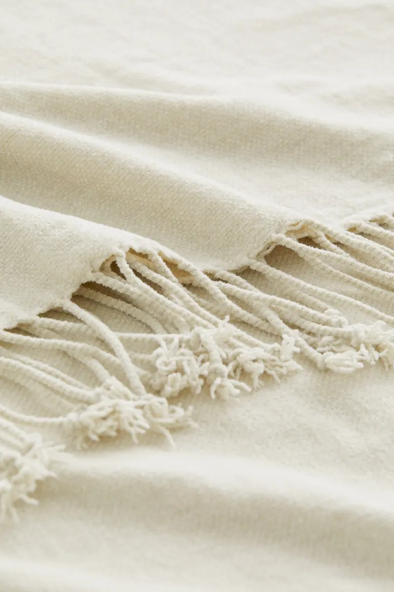 Chenille Throw | H&M (US + CA)