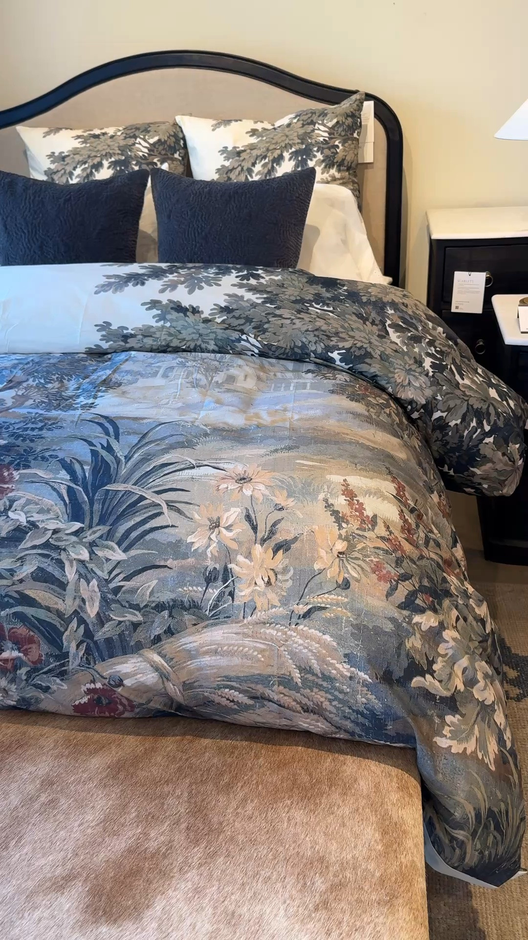 Gorgeous duvet cover!! I love the colors and pattern of this cotton duvet cover.

#LTKHome #LTKSeasonal