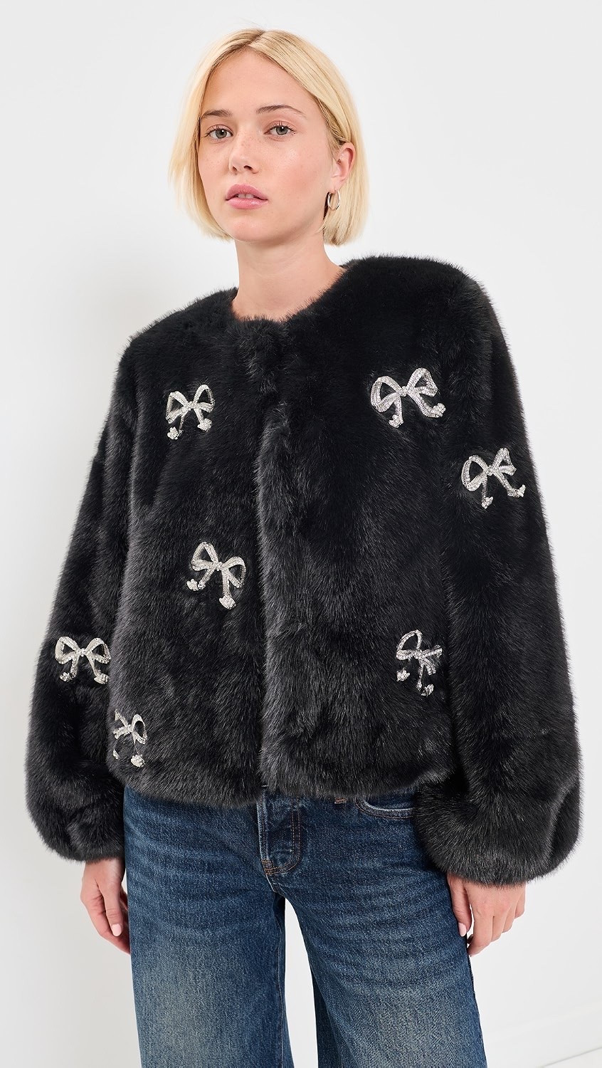 Cinq à Sept
Rhinestone Bow Faux Mink Benson Coat

#LTKSeasonal #LTKootd #LTKWorkwear