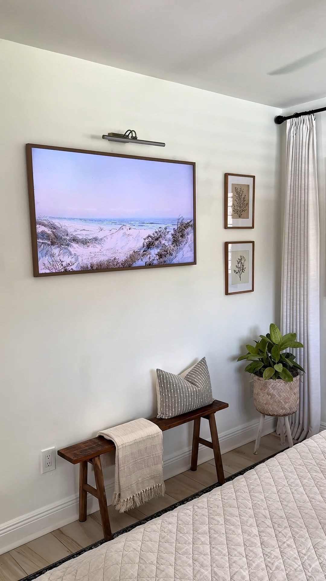 Let’s style this empty bedroom corner!

#LTKHome #LTKSaleAlert #LTKOver40