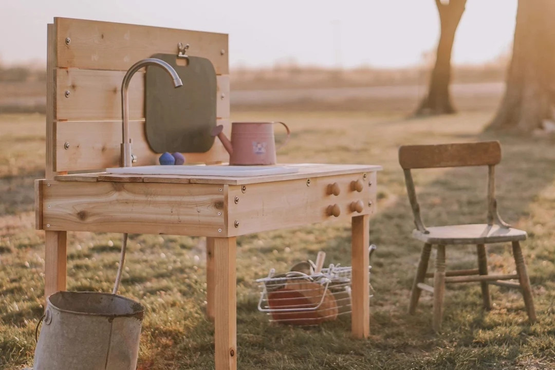 Price:
        $216.00 | Etsy (US)