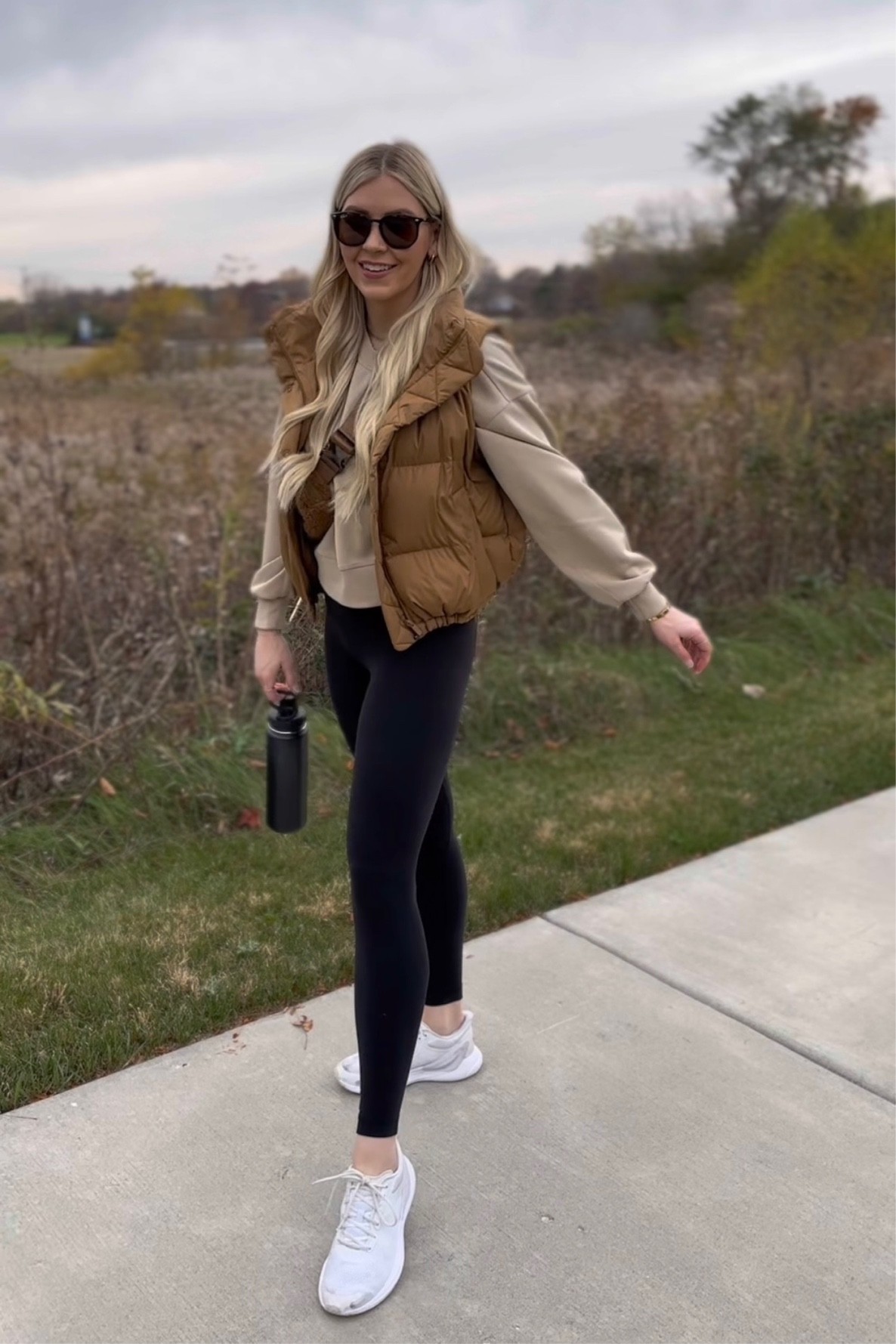 Size 4 vest
Size 4 crewneck
Size 2 aligns
TTS shoes

#LTKfit #LTKshoecrush #LTKstyletip