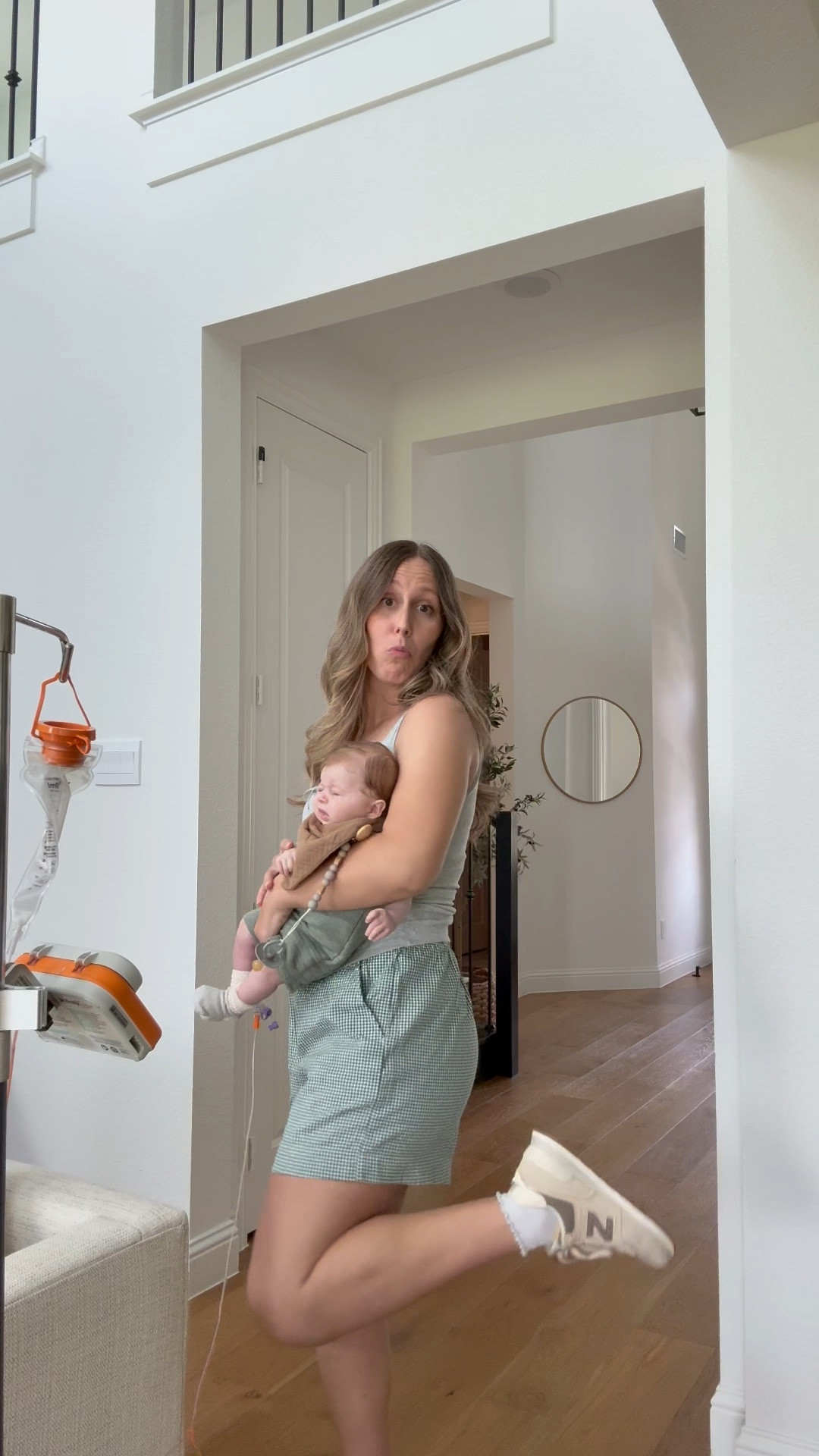 New mom ootd 🤪

#LTKFindsUnder100 #LTKStyleTip