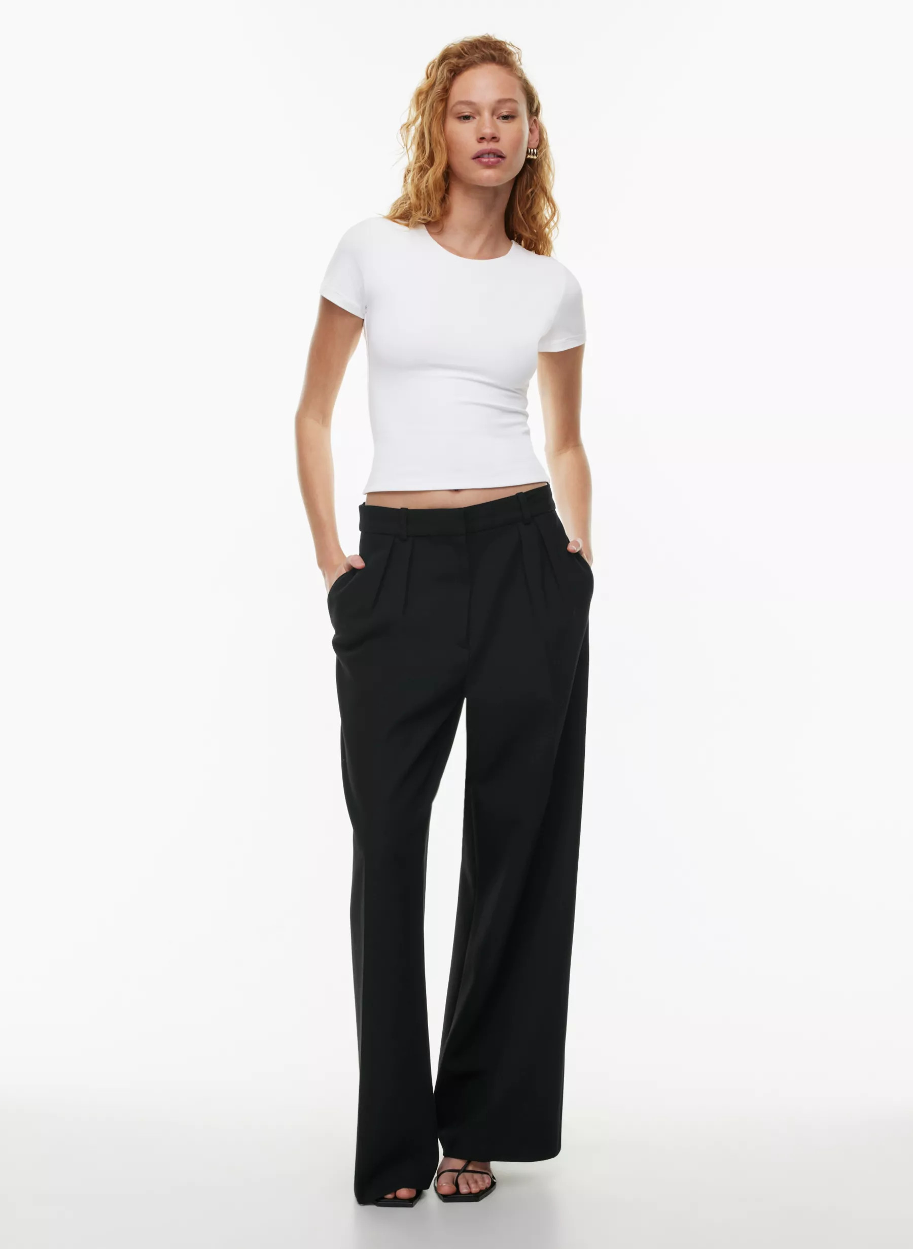 CONTOUR NEW CREW T-SHIRT | Aritzia
