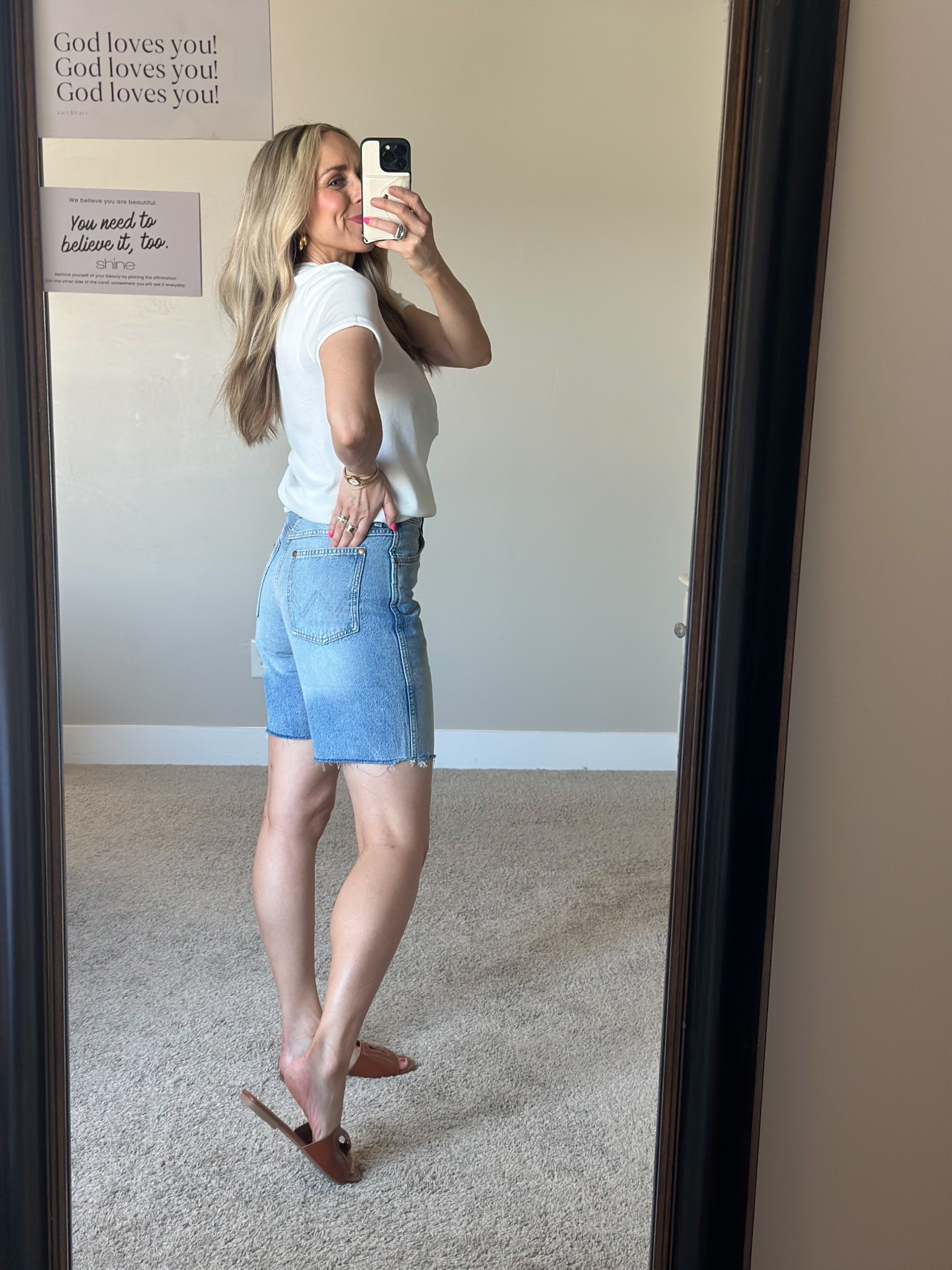 Complete tin love with these wrangler Bermuda shorts! True to size. Unless you like a looser fit then go up a size.



#LTKFindsUnder100 #LTKSeasonal #LTKStyleTip