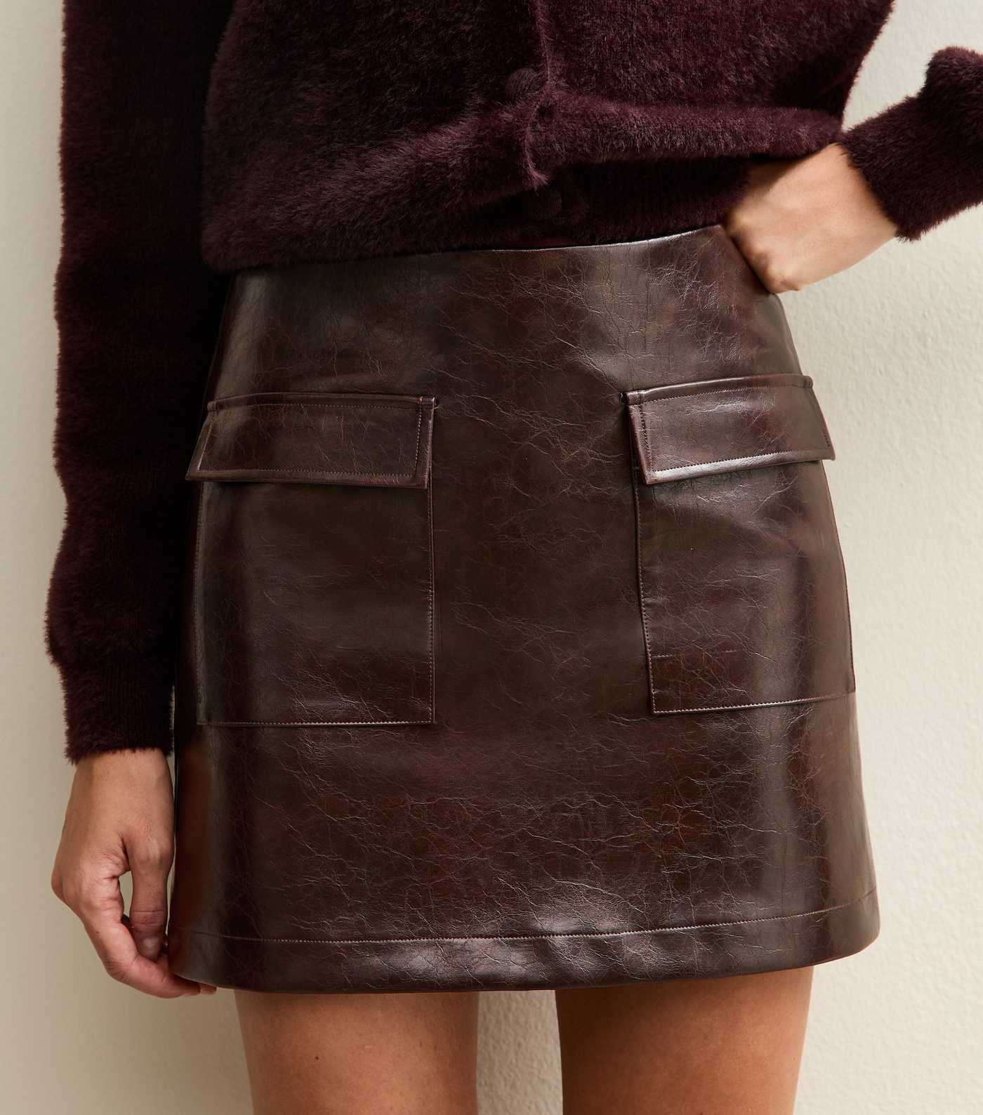 Dark Brown Faux Leather Cargo Mini Skirt | New Look | New Look (UK)
