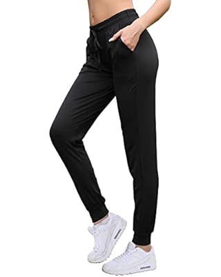 Amazon.com: Nike Women's NSW Regular Pant Varsity, Black/Black/White, X-Small : Clothing, Shoes &... | Amazon (US)