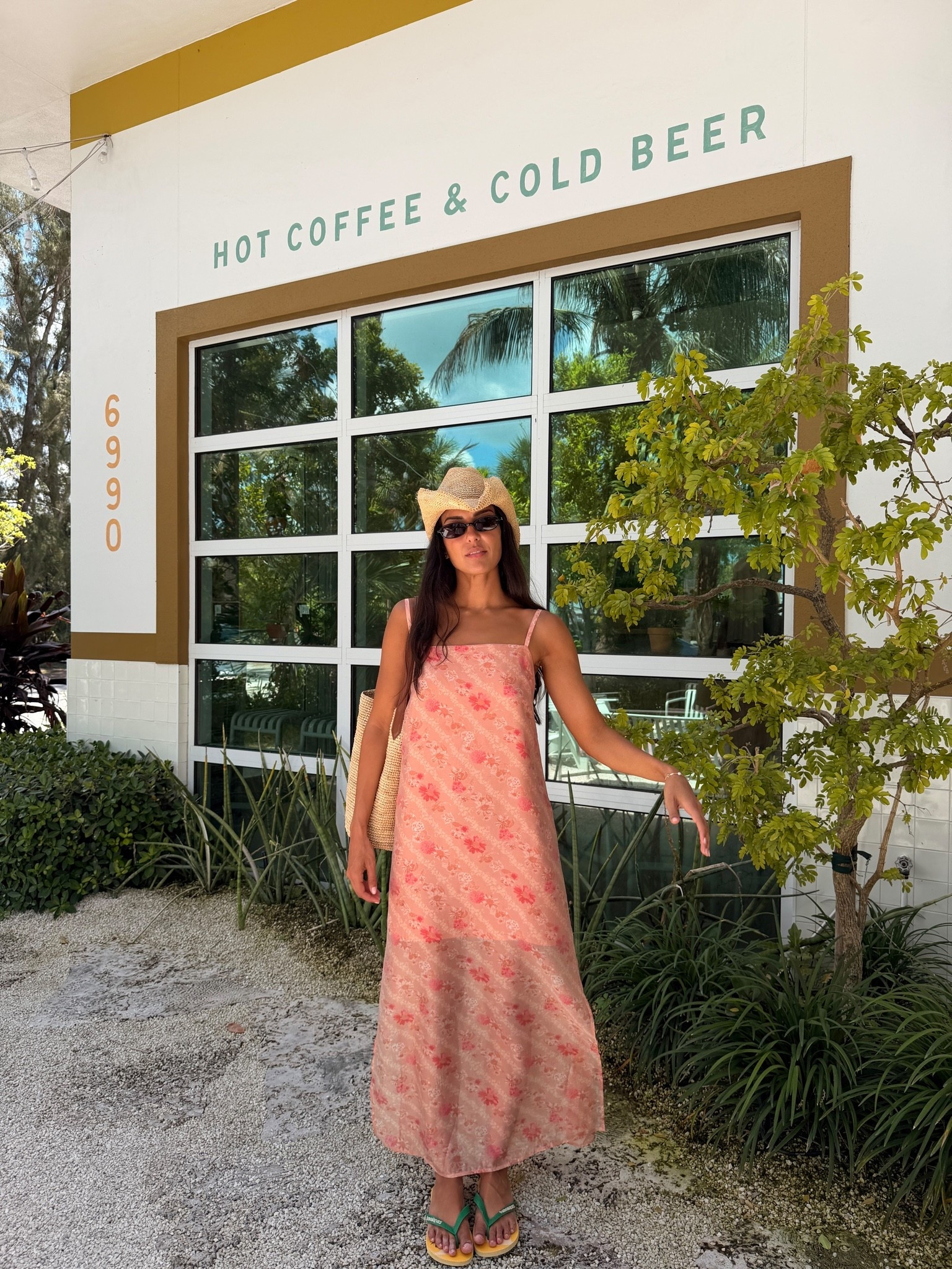 obsessed with this dress!!! i’m wearing a XS

#LTKootd #LTKSeasonal #LTKgrwm