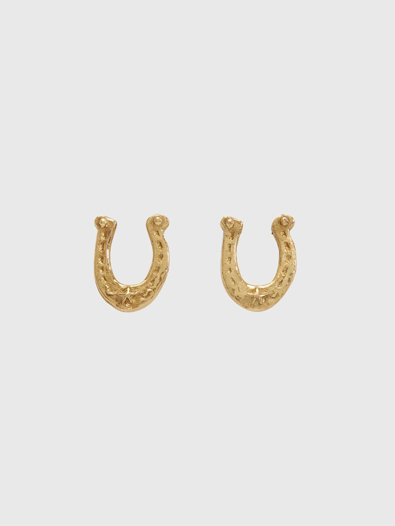 ALEMAIS
                      
                     Team Spirit Horseshoe Stud Earrings | Saint Bernard