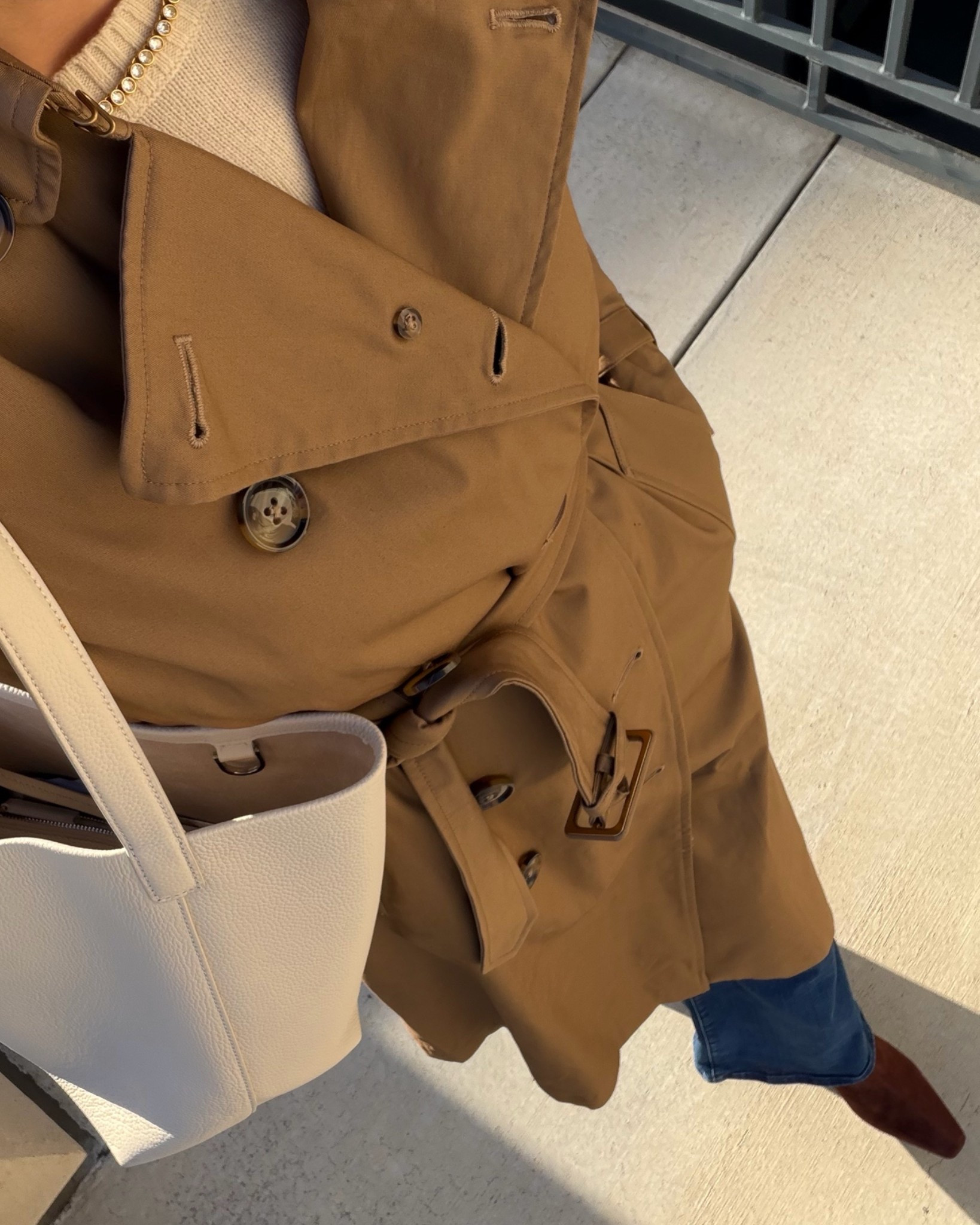Elevated waterproof boots - use code LTK15 

Fall outfits / rainy day fall staples @lacanadienneshoes #ad