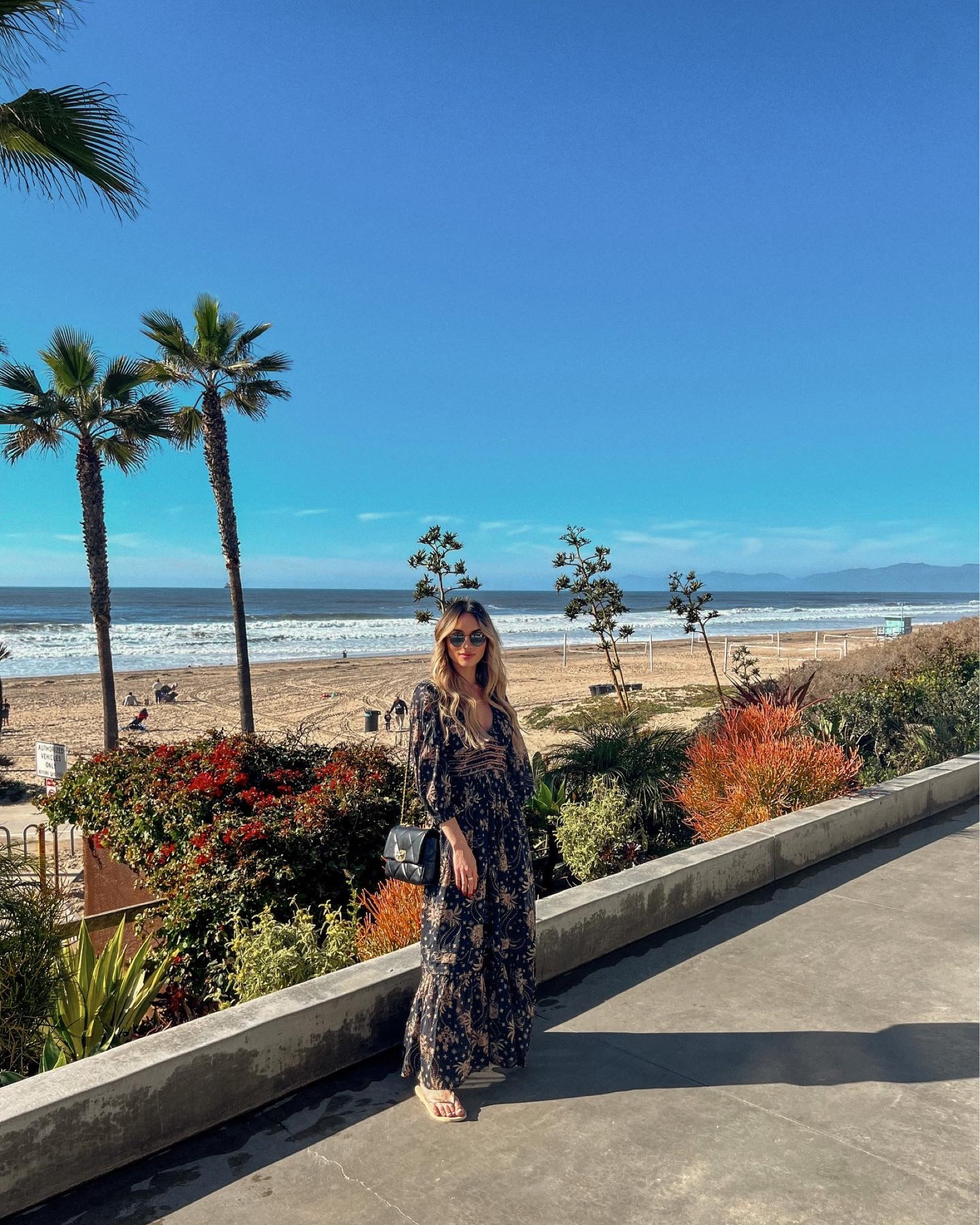 Golden hour dress in the golden state 🌞