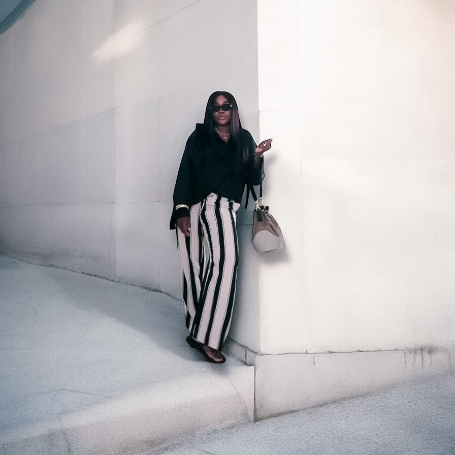 When the jeans are playing hard to fit, elasticated waistbands for the win! 

#LTKmidsize #LTKspring #LTKeurope