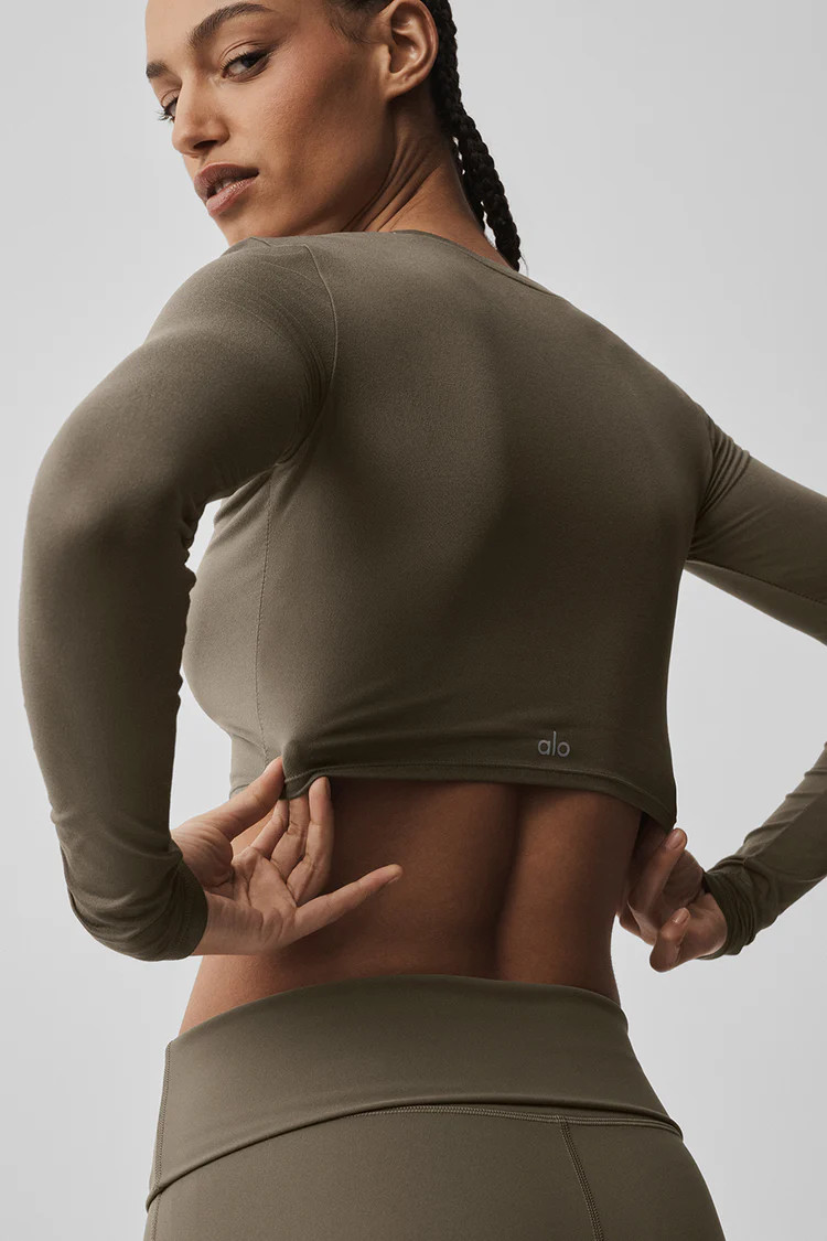 Alosoft Crop Finesse Long Sleeve | Alo Yoga
