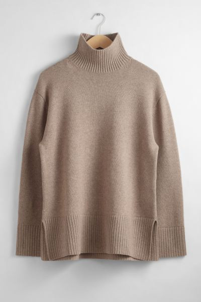 Oversized-Merinowollpullover mit Rollkragen | H&M (DE, AT, CH, NL, FI)