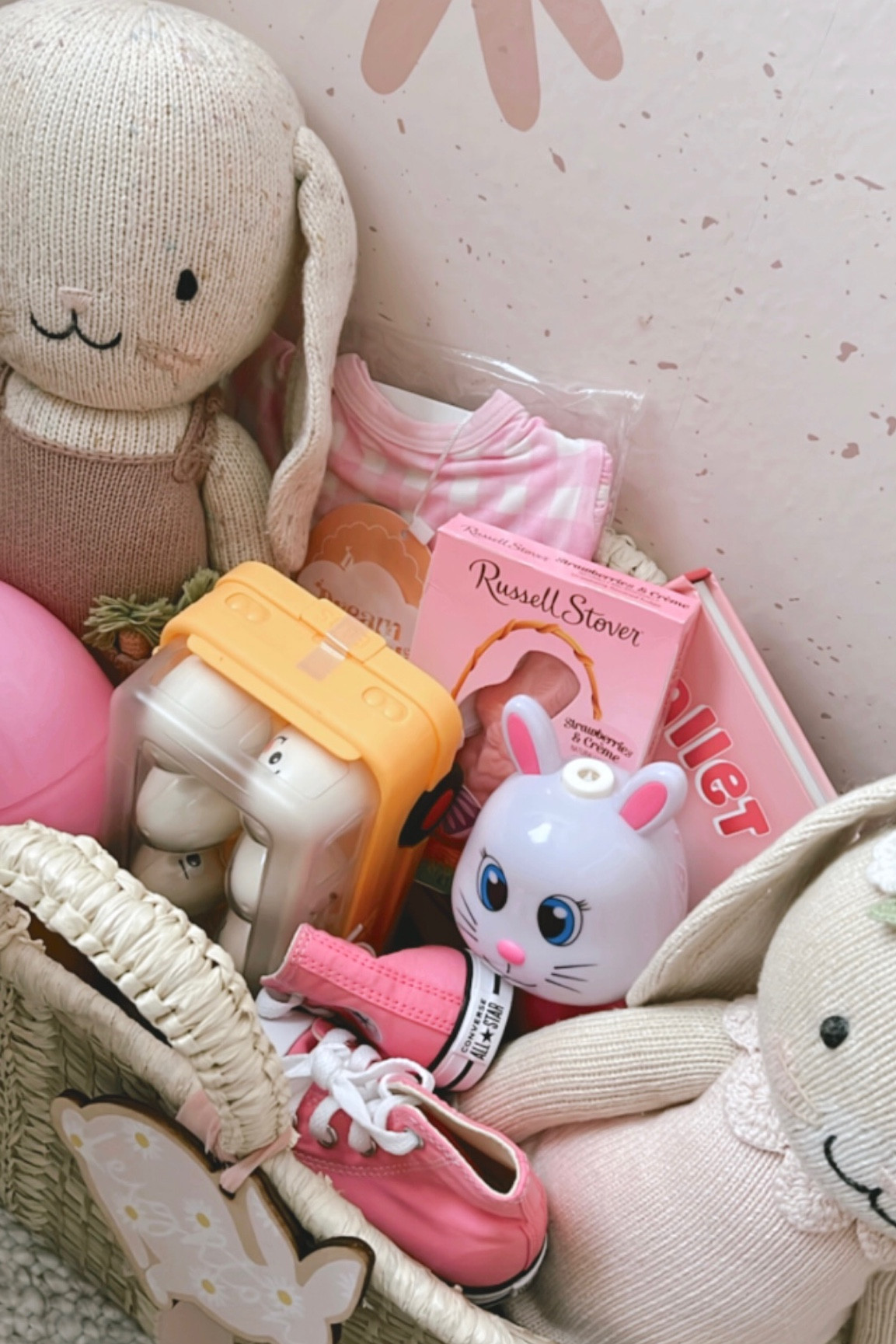 Easter goodies for toddlers! #easter #easterbasket #kidstoys

#LTKSpringSale #LTKSeasonal #LTKkids