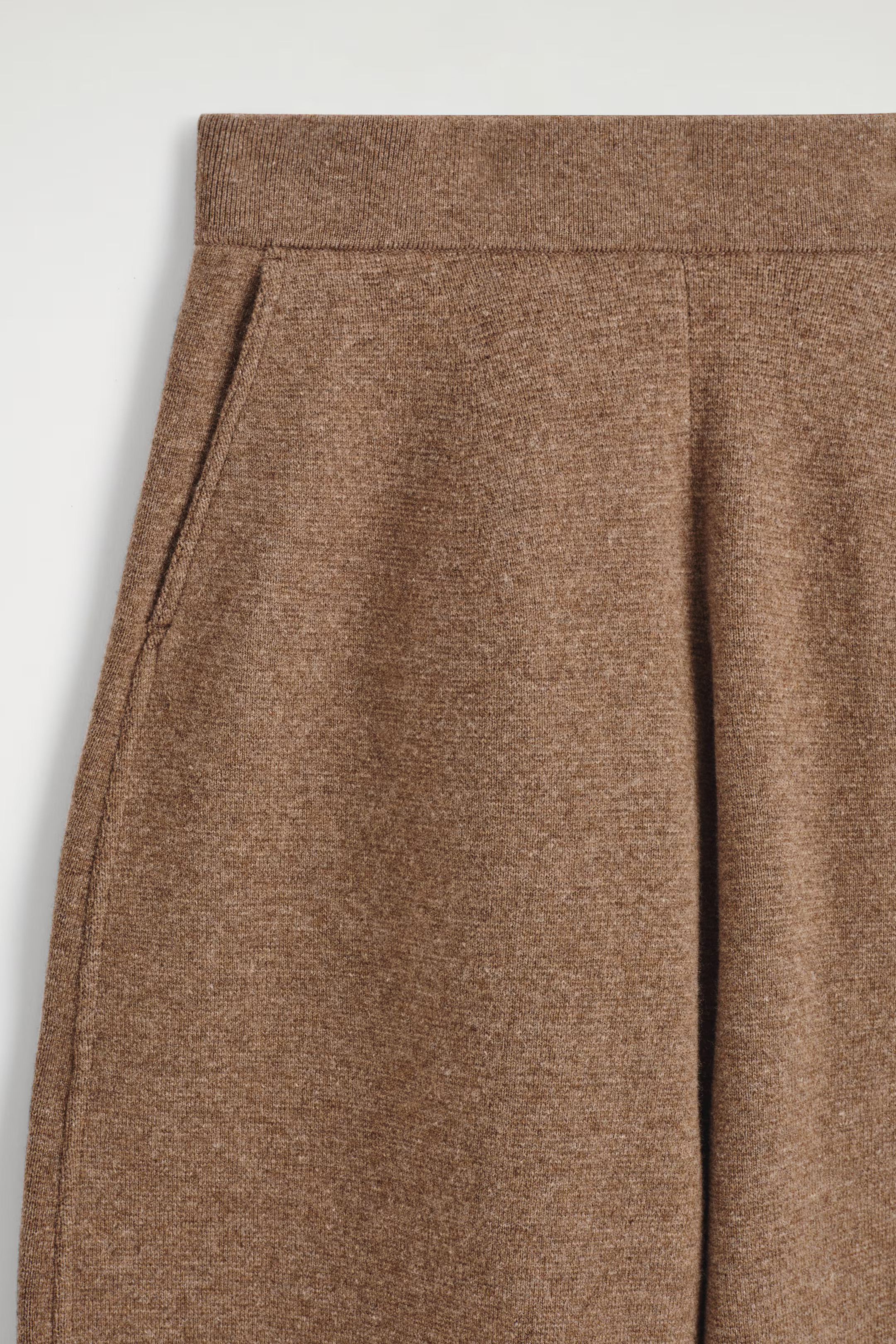 MERINO WOOL BARREL-LEG TROUSERS - BROWN MÉLANGE | COS GB | COS UK