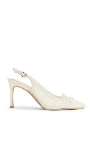 Dolce Vita Yela Slingback Pump in White. - size 7 | Revolve Clothing (Global)