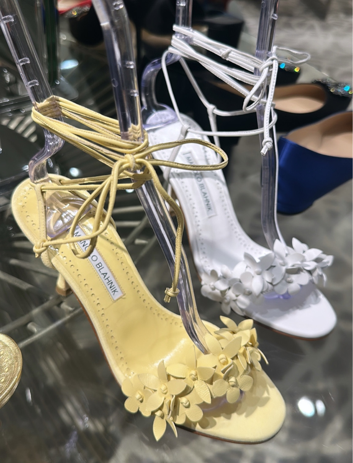 The perfect summer Manolo💛 #butteryellow #Manoloblahnik #strappysandal #summersandal 

#LTKShoeCrush #LTKStyleTip #LTKSeasonal
