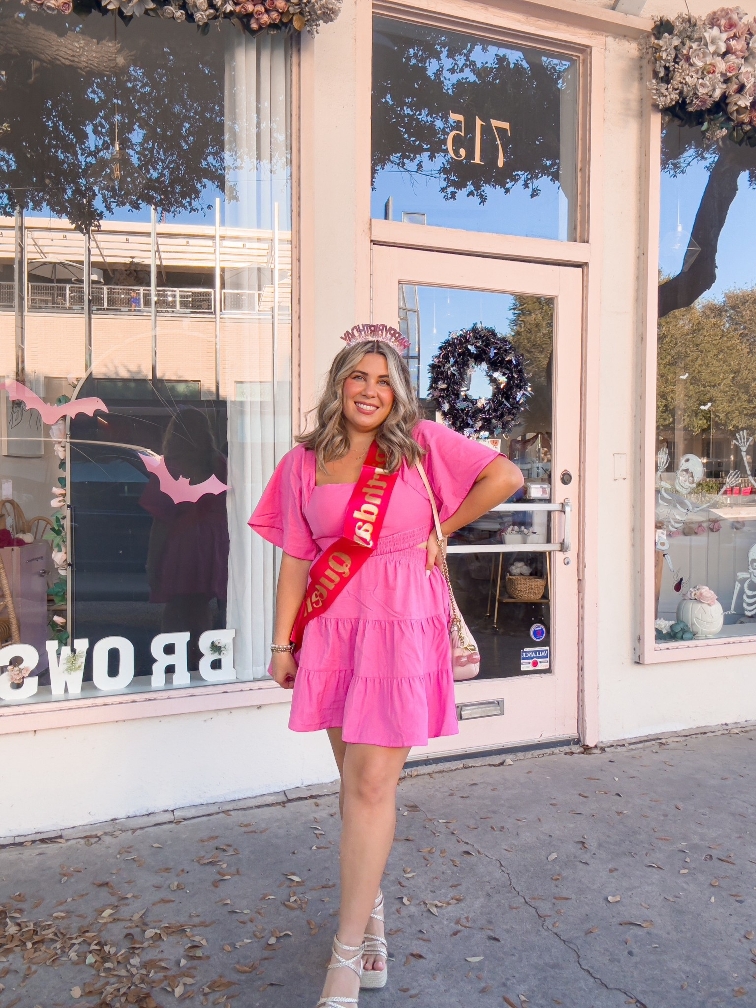 The cutest dress from amazon and it’s under $40. Perfect for any occasion and comes in a ton of color! wearing a size M 

#LTKFindsUnder50 #LTKStyleTip #LTKParties