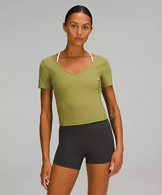 Nulu™ Cropped Slim Yoga Short Sleeve Shirt vs Align™ T-shirt: Has