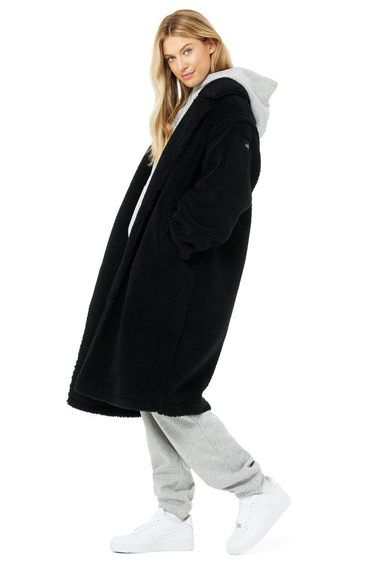 Oversized Sherpa Trench | Alo Yoga (US)
