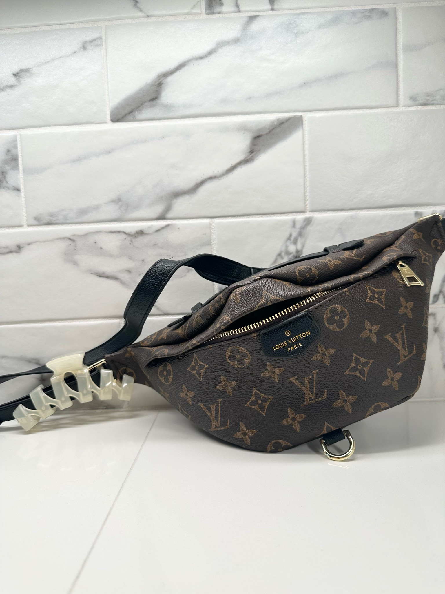 1:1 LV BUM BAG!

#LTKstyletip #LTKGiftGuide #LTKitbag