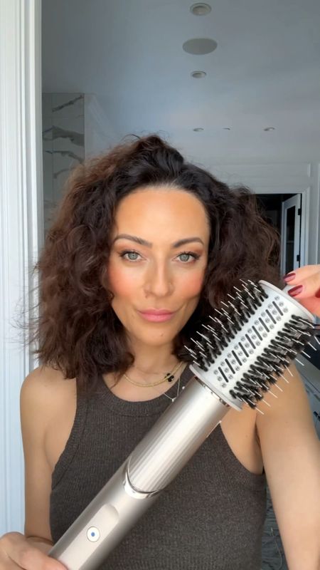 My first impression of the Shark Hair Tool, I’m obsessed!  If the Dyson was either out of your budget OR no ideal for your hair type (mine) the this is the BEST. I have coarse, curly hair and it smoothed it beautifully!  Can’t wait to try the curling attachments hands down my #1 pick from the Sephora sale, CODE: YAYSAVE


#LTKAsia