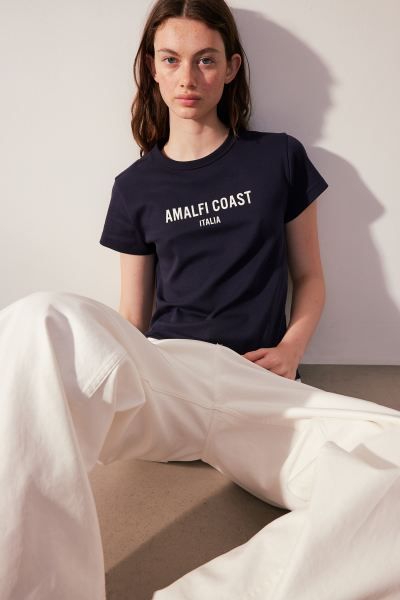 Fitted Cotton T-shirt - Navy blue/Amalfi Coast - Ladies | H&M US | H&M (US + CA)