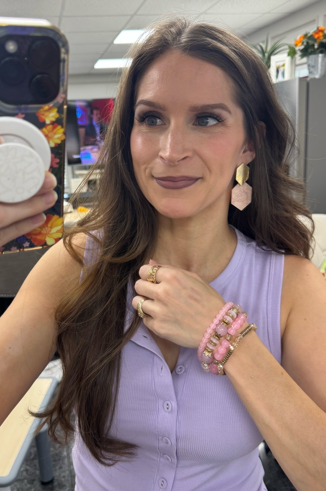 Prettiest jewelry & lip combo!

#LTKgrwm #LTKootd #LTKBeauty