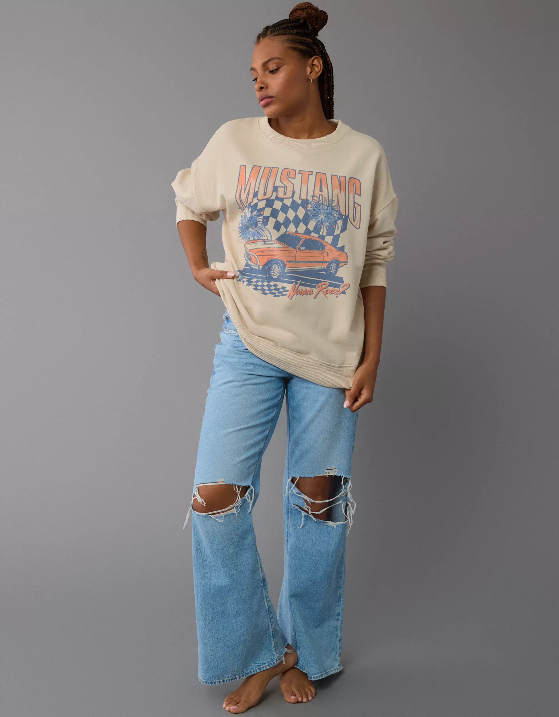 AE Oversized Mustang Graphic Sweatshirt | American Eagle Outfitters (US & CA)