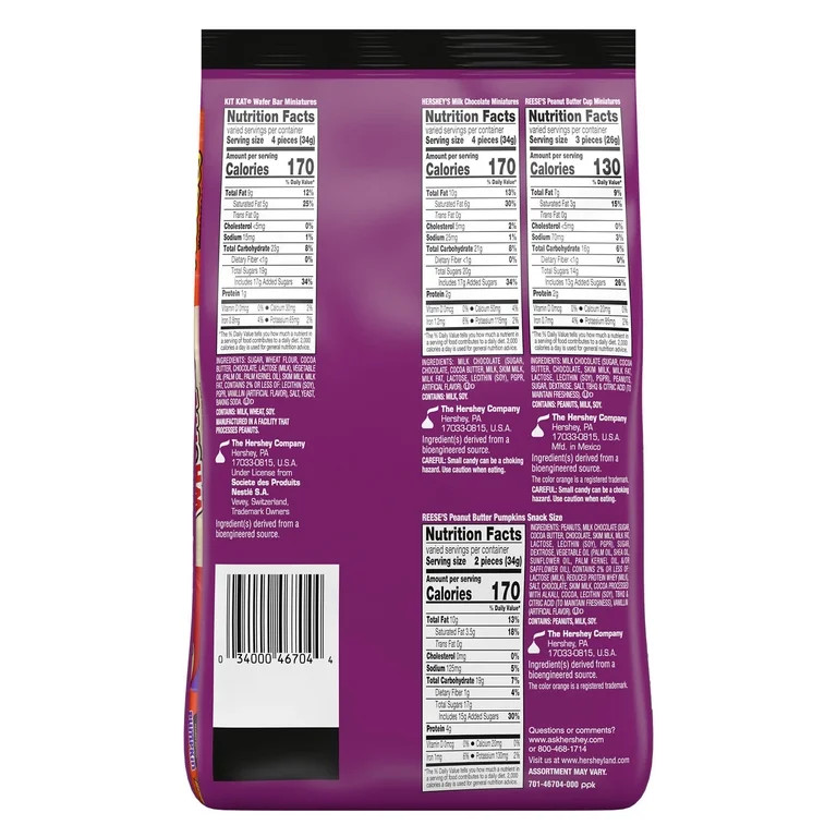 Hershey Assorted Halloween Candy Variety Bag, 20.31 oz (60 Pieces) | Walmart (US)