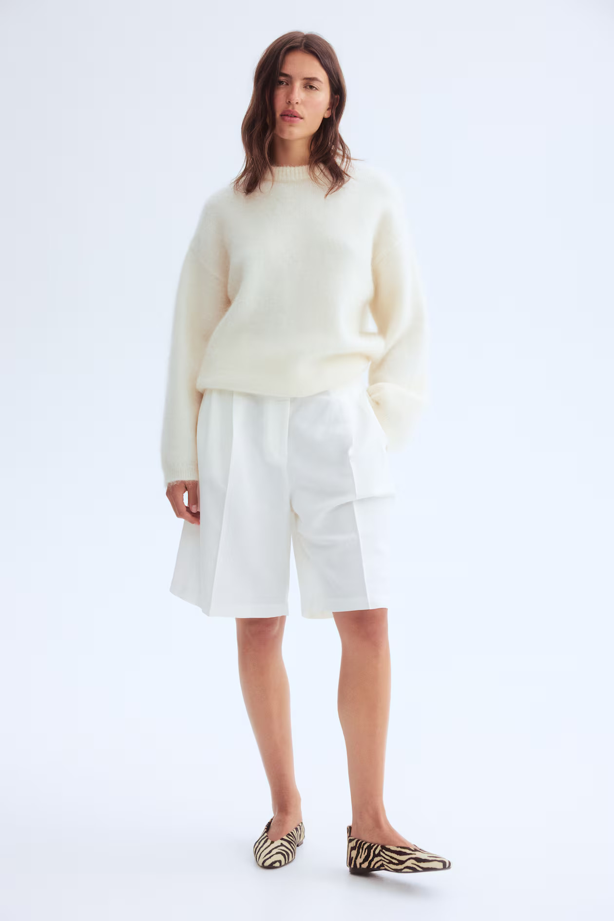 Oversized mohair-blend jumper | H&M (UK, MY, IN, SG, PH, TW, HK)