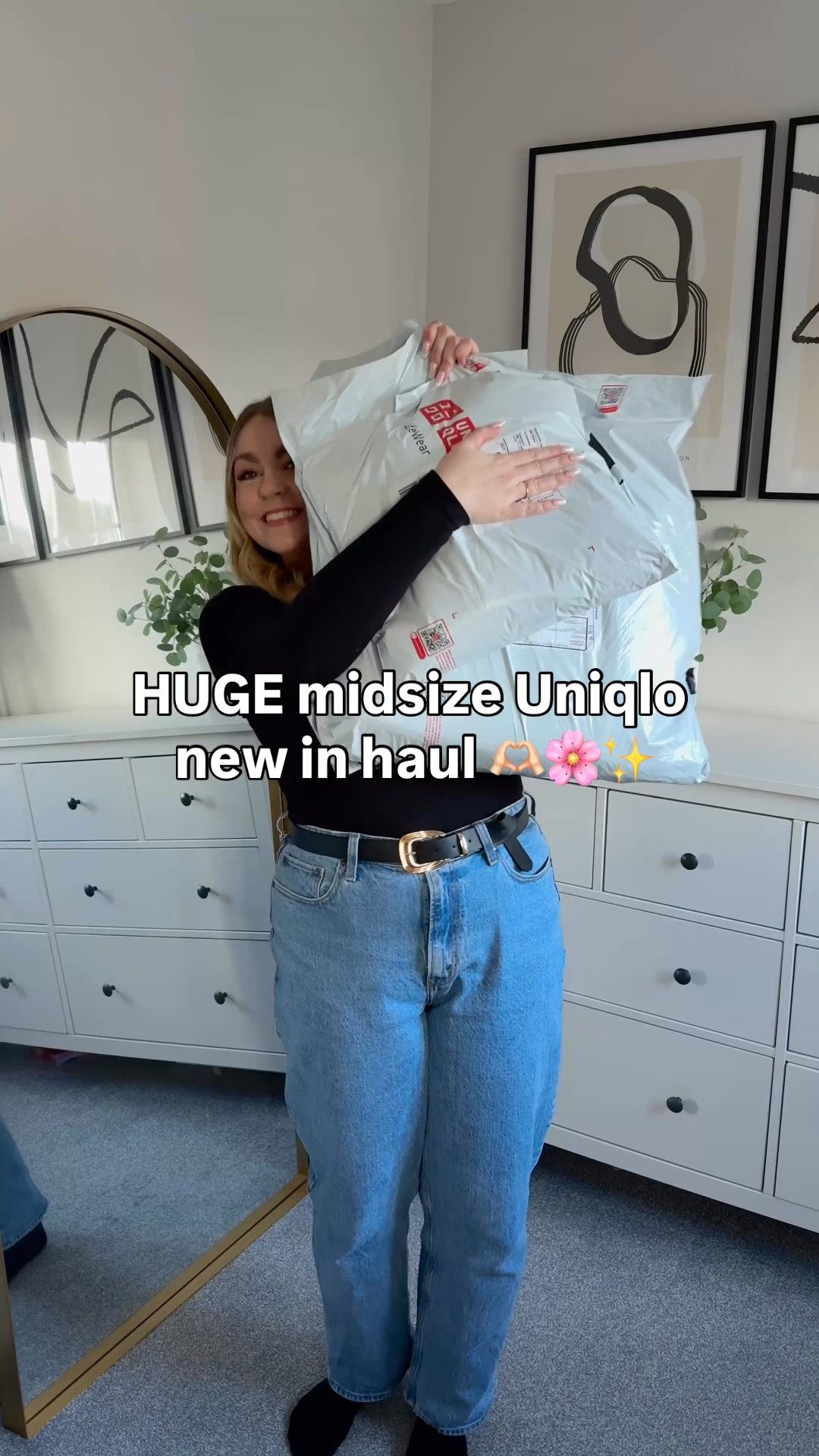 Spring capsule wardrobe curtesy of Uniqlo 🫶🏻 I wear everything in an L and a 30inch waist for the jeans 👏🏻 

#LTKgrwm #LTKMidsize #LTKootd