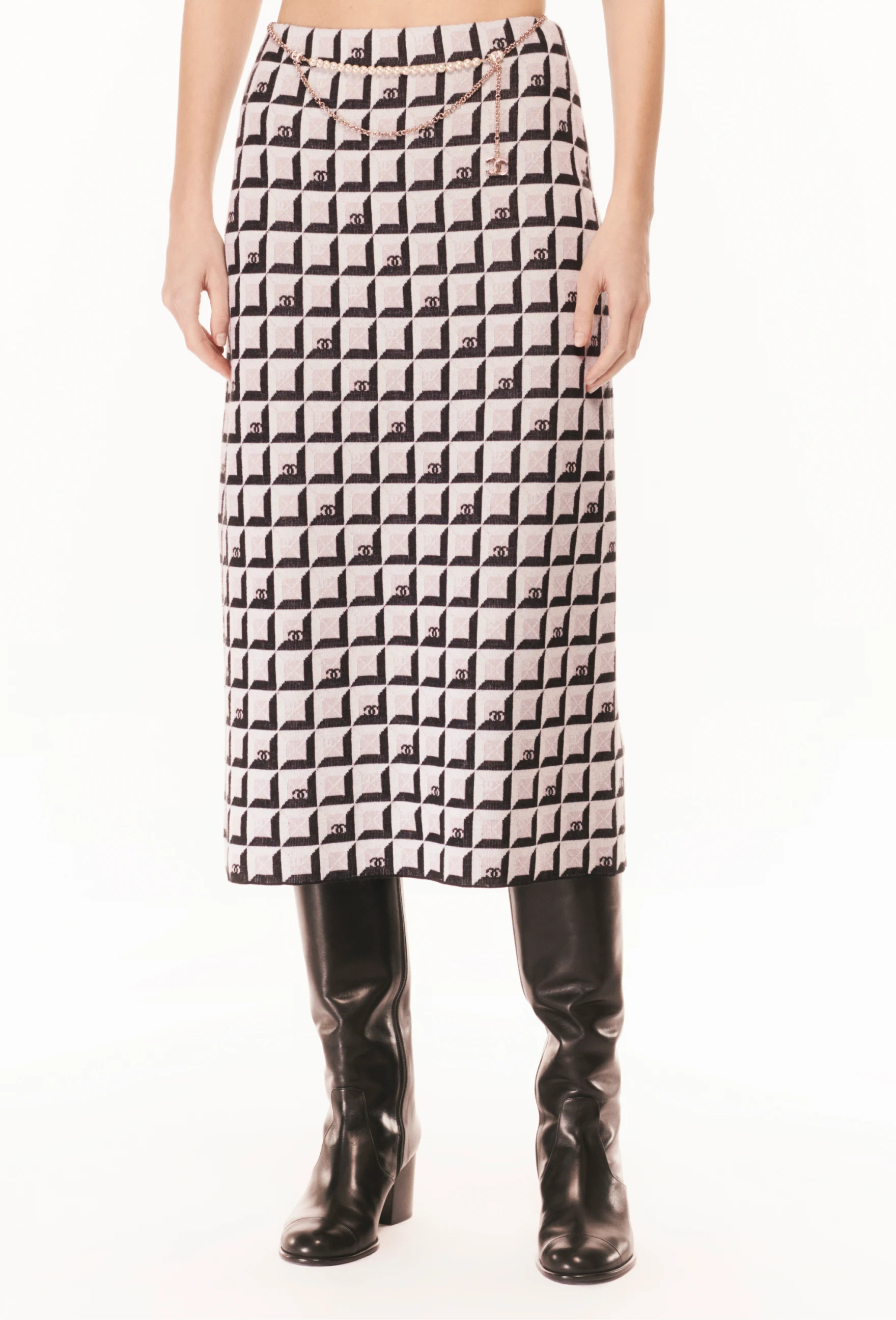 Skirt - Cashmere & silk, black, white & lilac — Fashion | CHANEL | Chanel, Inc. (US)