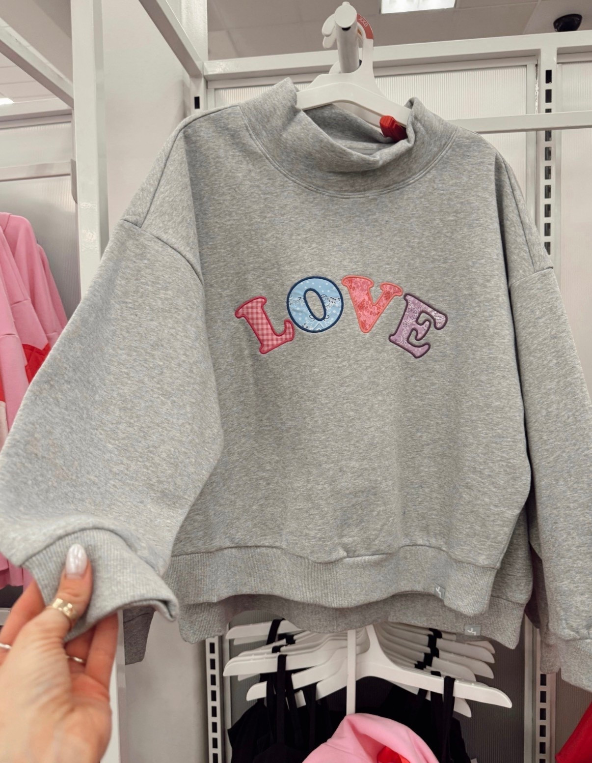 🤍 This mock neck sweater is perfect for valentines! 

#LTKgrwm #LTKActive #LTKSeasonal