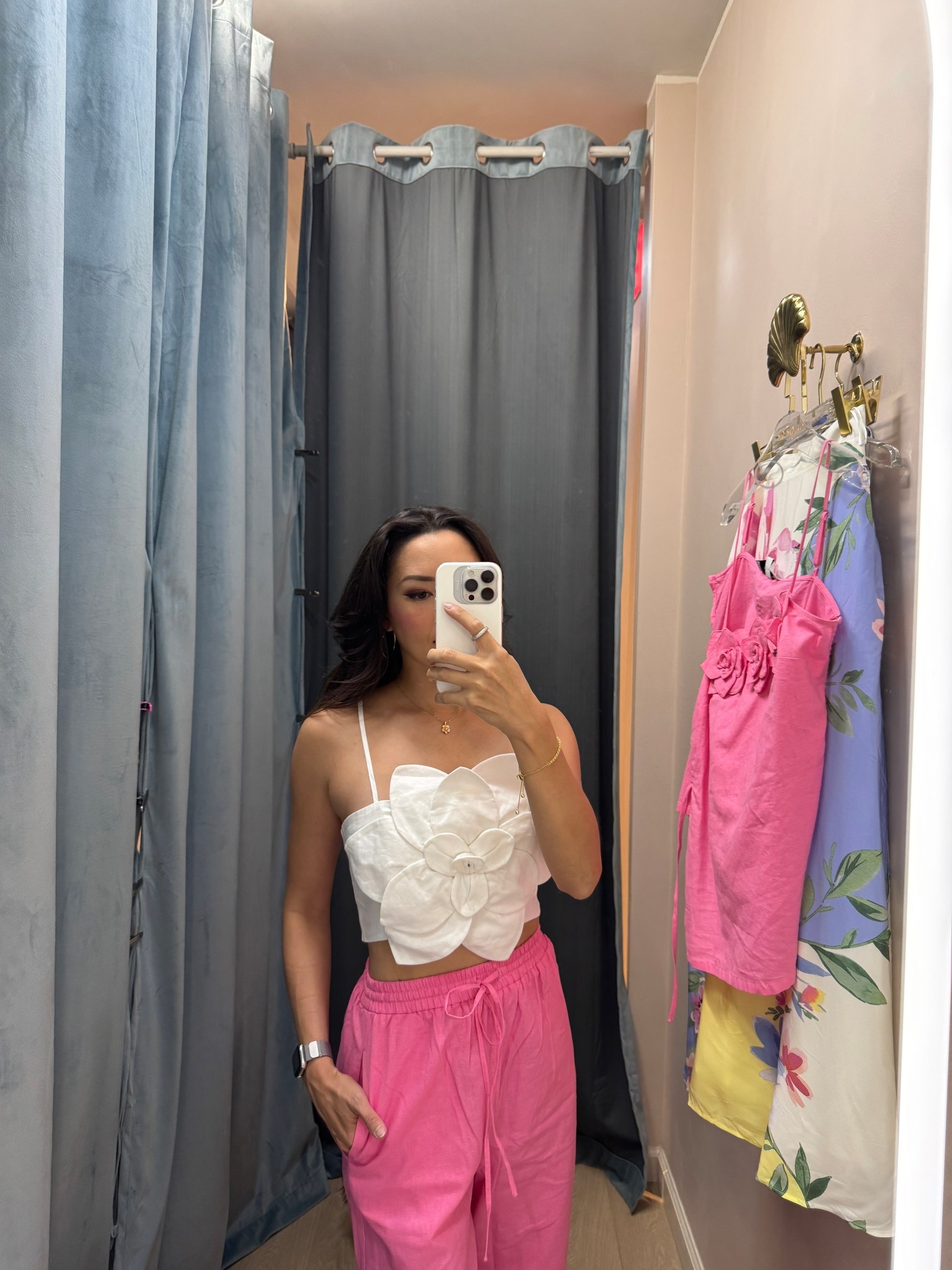 Such a pretty outfit for spring! 🌸💕 size XS in both 

#LTKootd #LTKSeasonal