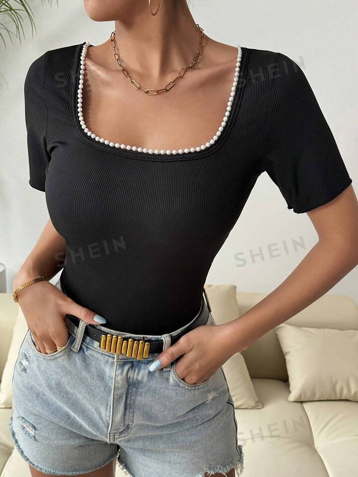 SHEIN BAE Ladies' Pearl Decorated Edge Square Neck Short Sleeve Ribbed T-Shirt | SHEIN