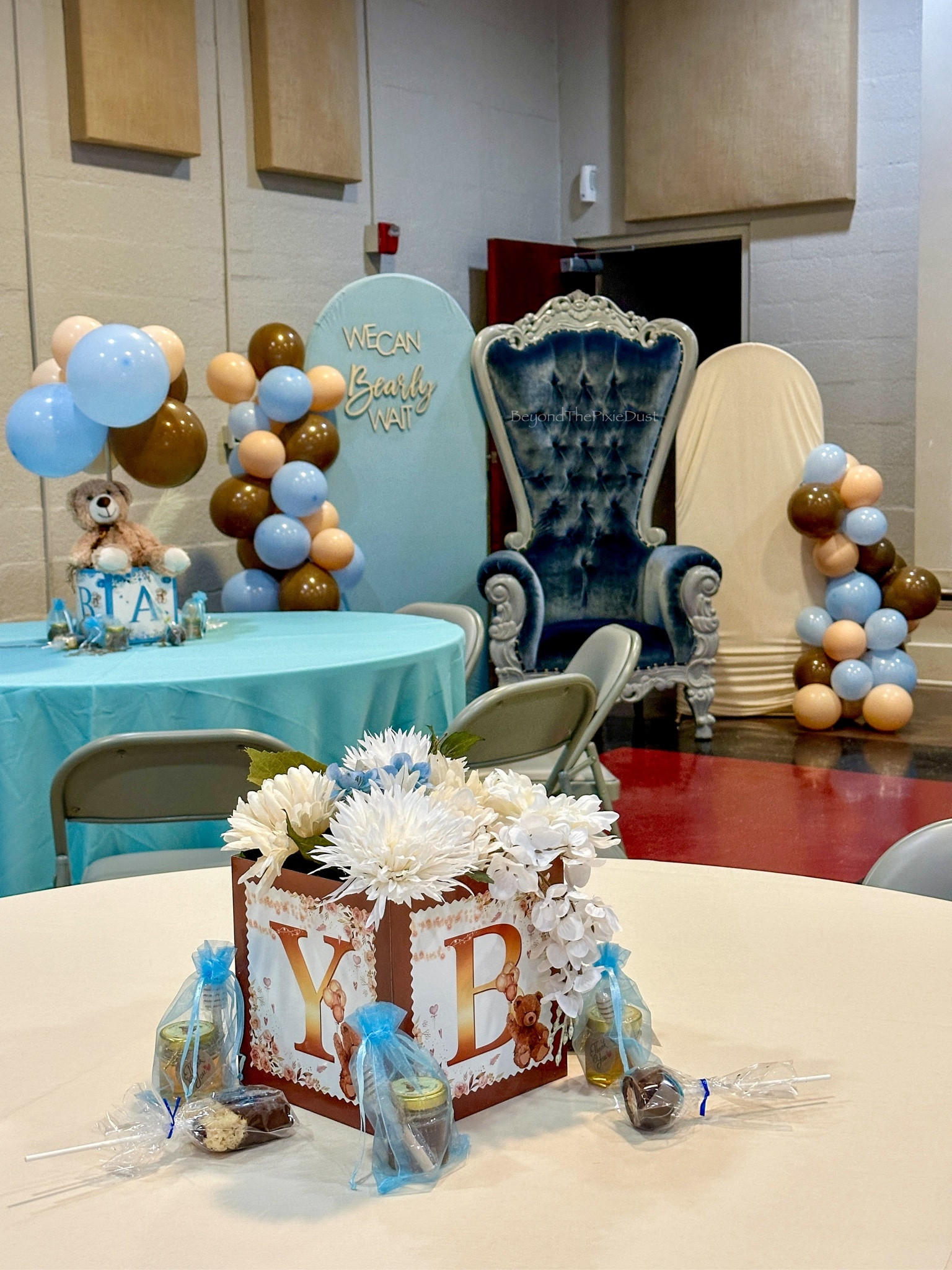 We Can Bearly Wait Themed Baby Shower / Party Decorations / DIY / Balloons 

#LTKParties #LTKBump #LTKBaby
