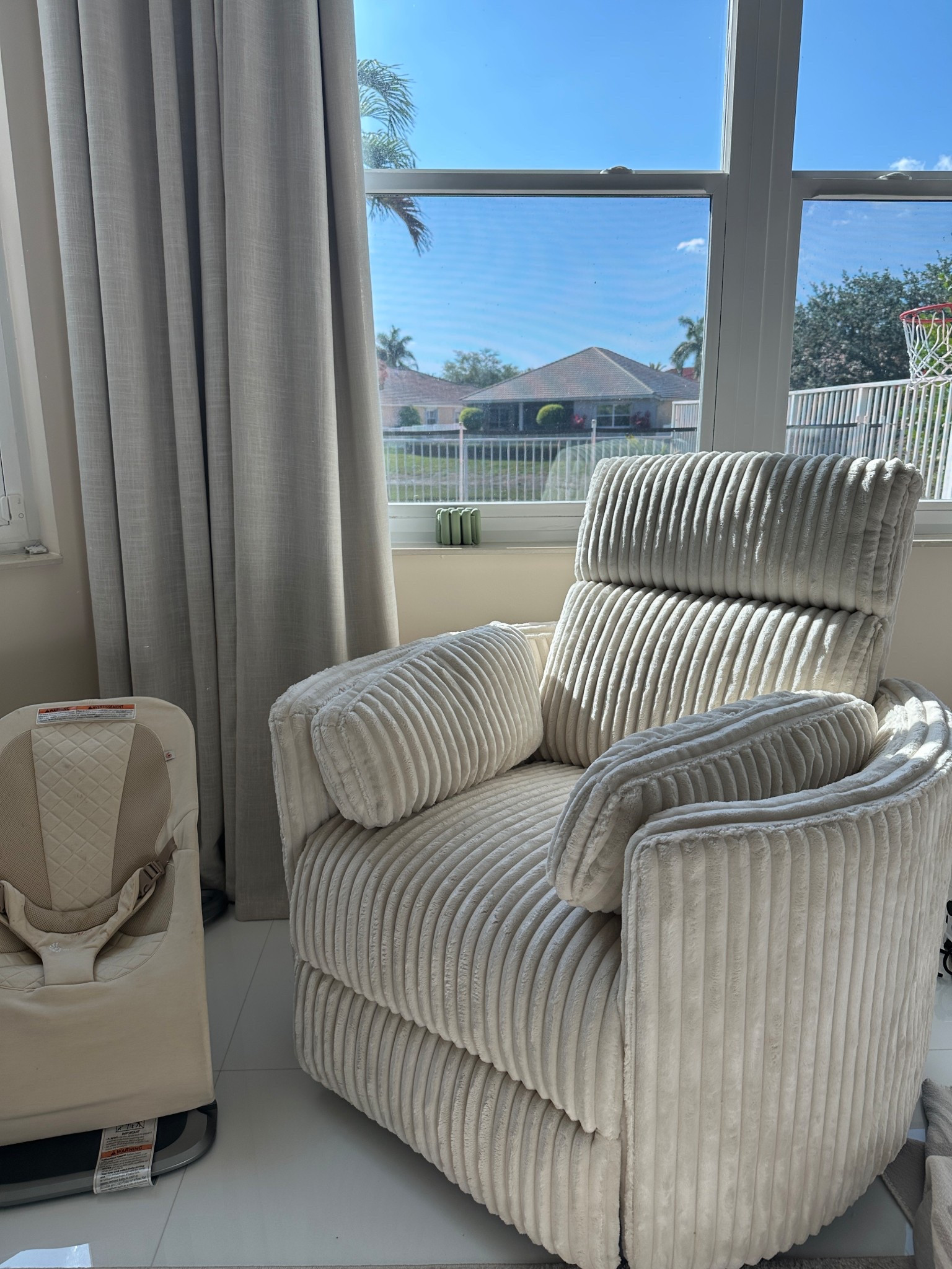 the comfiest, the coziest power glider (with charging port)! It also reclines. I could lay in it all day 

#LTKHome #LTKBaby