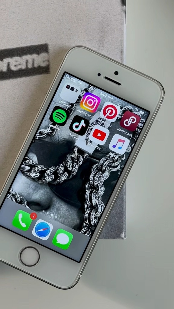 iphone 5s unboxing 🍨