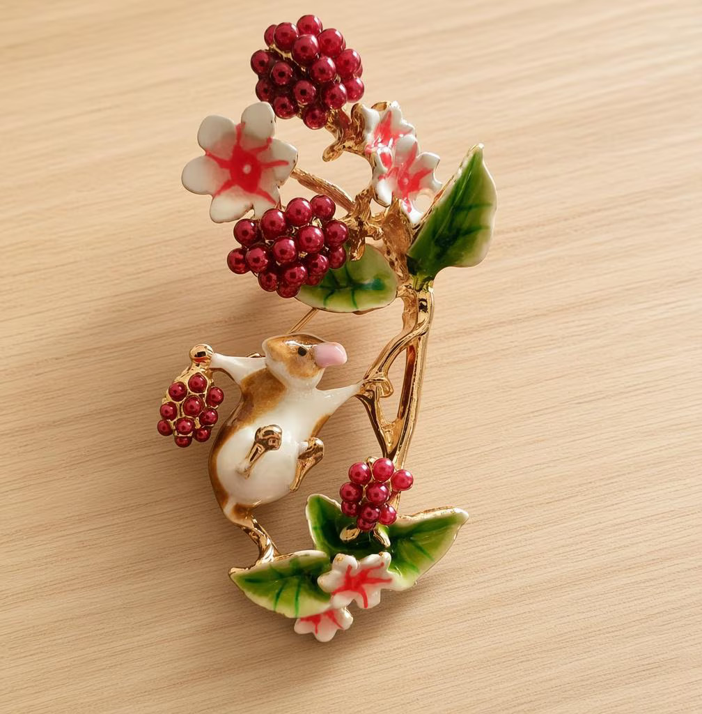 Field Mouse on Blackberry Vine Enamel Brooch Badge Pin Forest Fruits Berry Jewelery gift for her him | Etsy (Global)