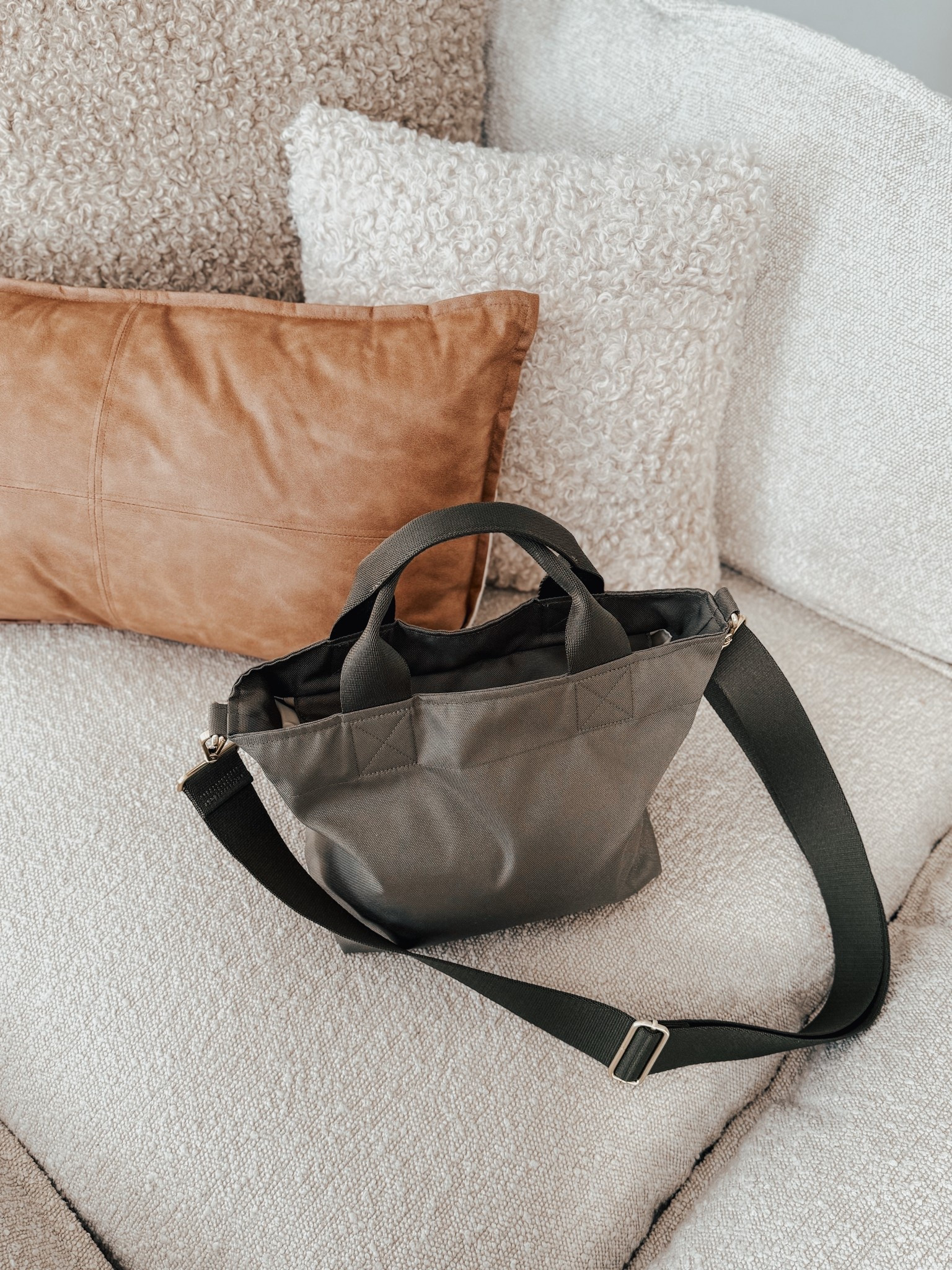 I absolutely love my Canvelle small tote! It has pockets for everything, and the phone slot is a game changer! No more digging for your phone! Plus I shared all my dance mom bag must haves! Save 15% at Canvelle with the code THESPENDERCO!

Tote, bag, dance, makeup, bag must haves, purse, diaper bag, Amazon 

#LTKSaleAlert #LTKFindsUnder100 #LTKFamily