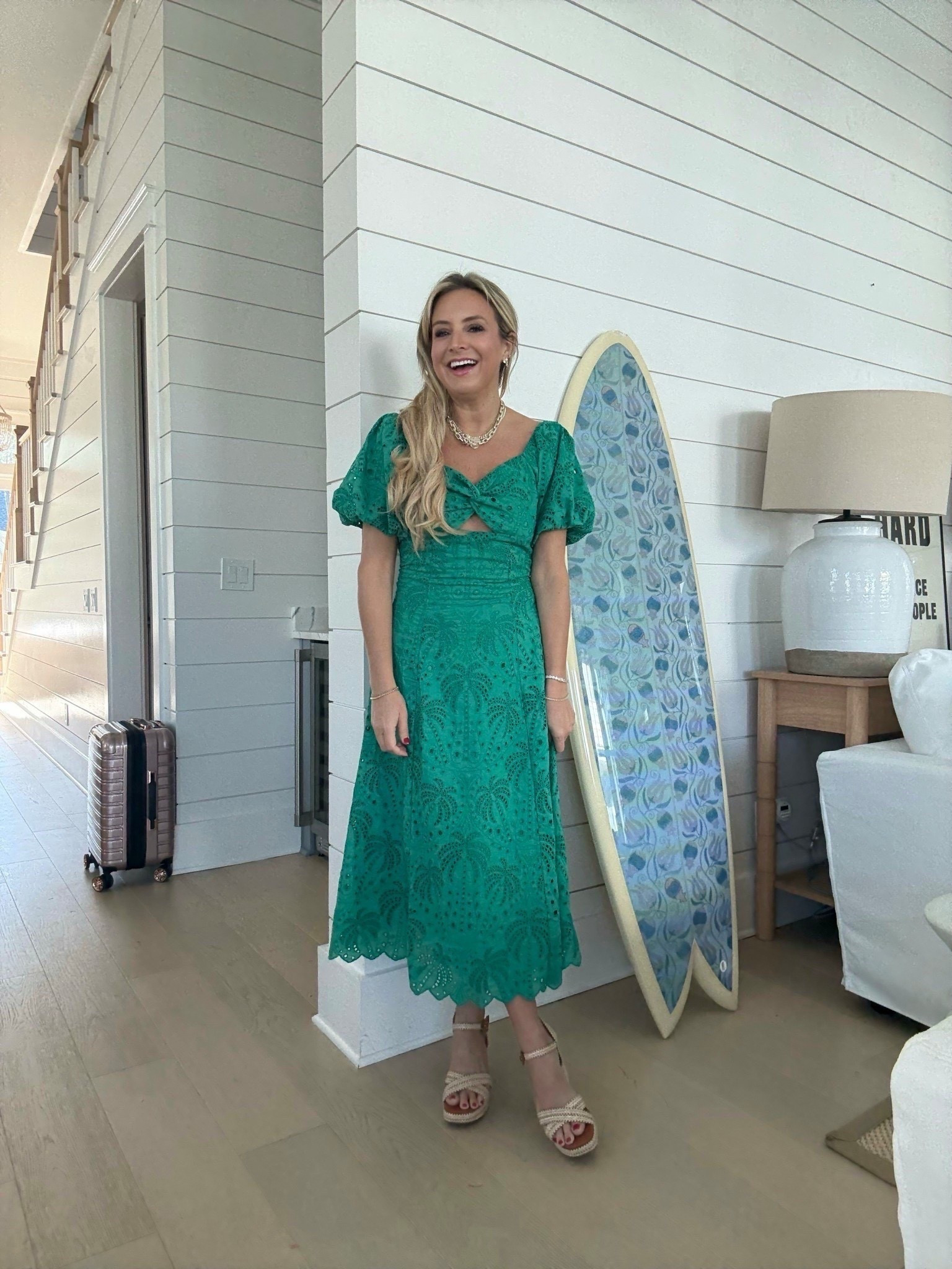 This dress is total vacay perfection!! Wearing an XS.

#LTKHoliday #LTKTravel #LTKFindsUnder100