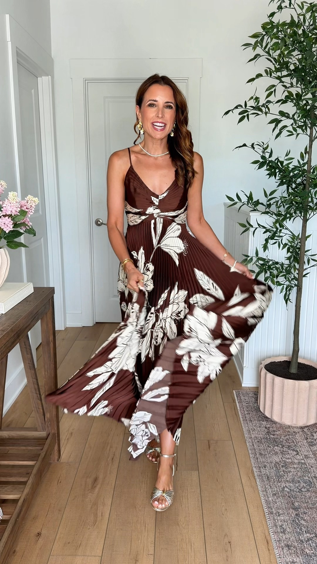 Code LISA123 on first time purchases. Fall wedding guest dresses. Winter wedding guest dresses. Cocktail dresses. Black tie optional dresses. Pleated maxi dress. Party dress. Party outfit. Cocktail outfit. Dinner date. Wearing XS - size down if in-between. 

#LTKTravel #LTKWedding #LTKootd