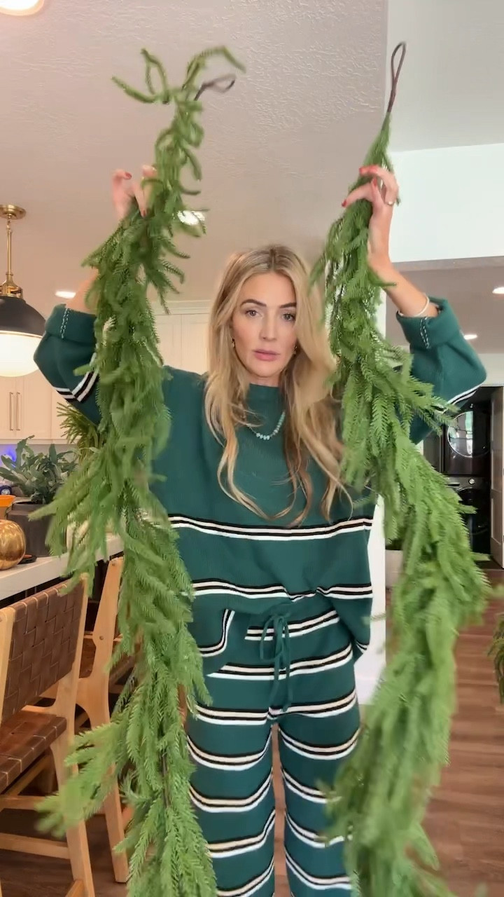 Sell out warning! Get this now- it sells out every single year! 

#LTKSaleAlert #LTKFindsUnder50 #LTKHome