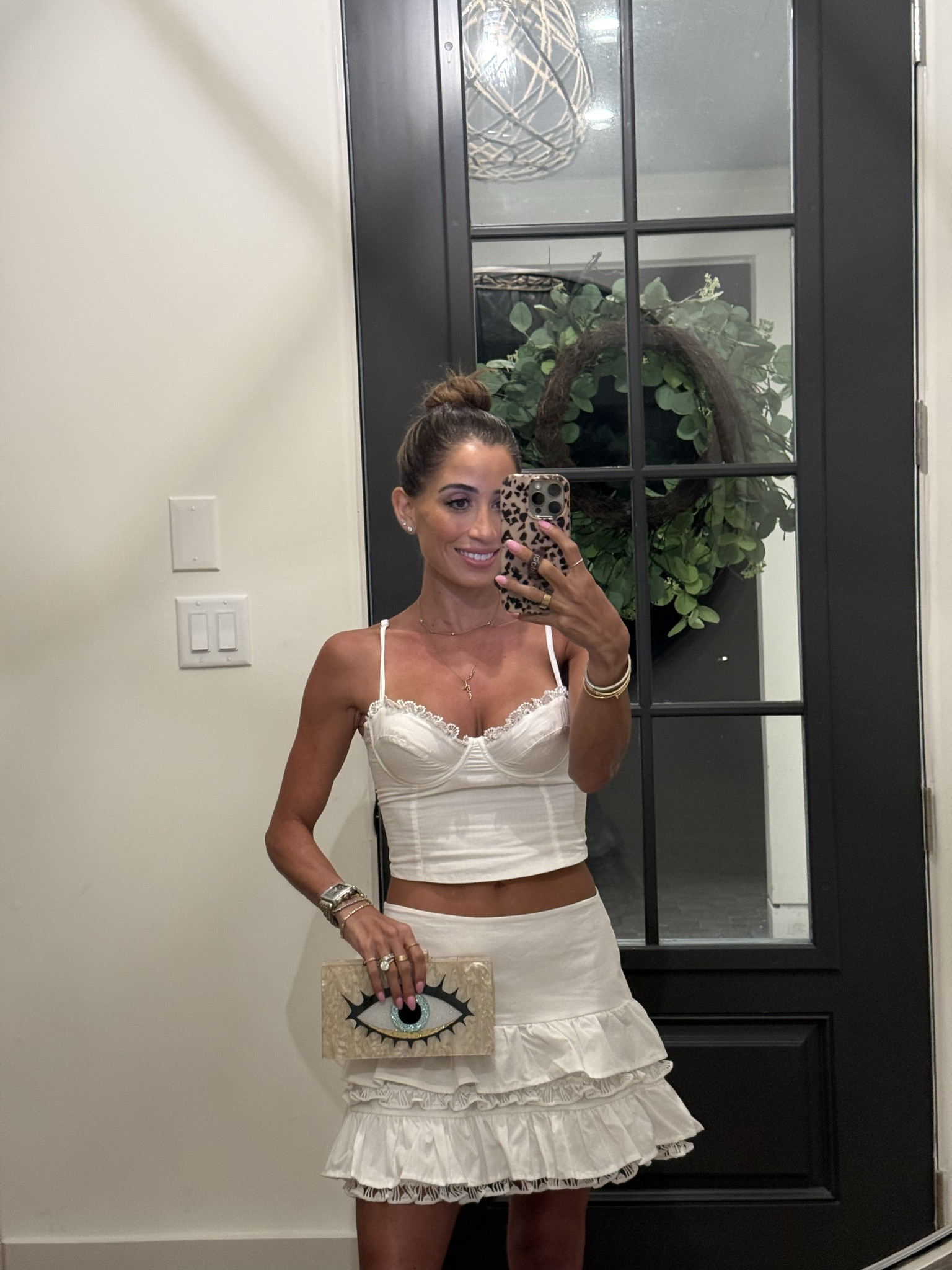 White matching set size xs skirt and corset top size xs 

#LTKSaleAlert #LTKFindsUnder50 #LTKPetite