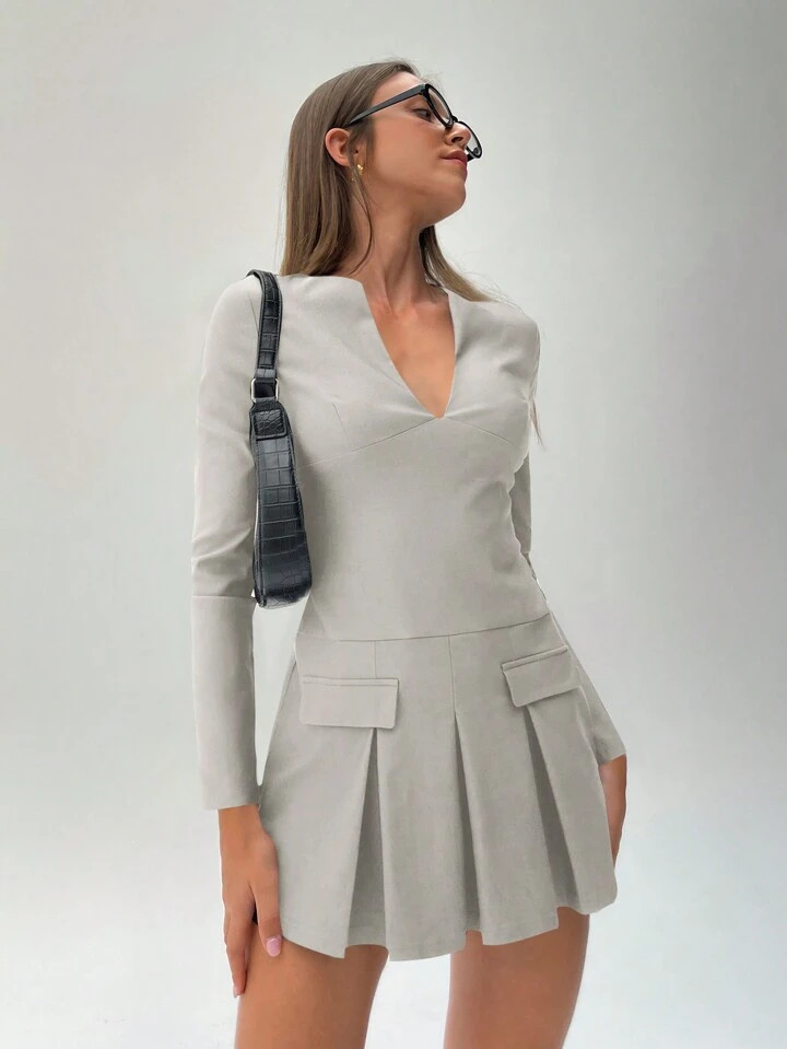 Aloruh Women's Long Sleeve Keyhole Front Mini Dress | SHEIN