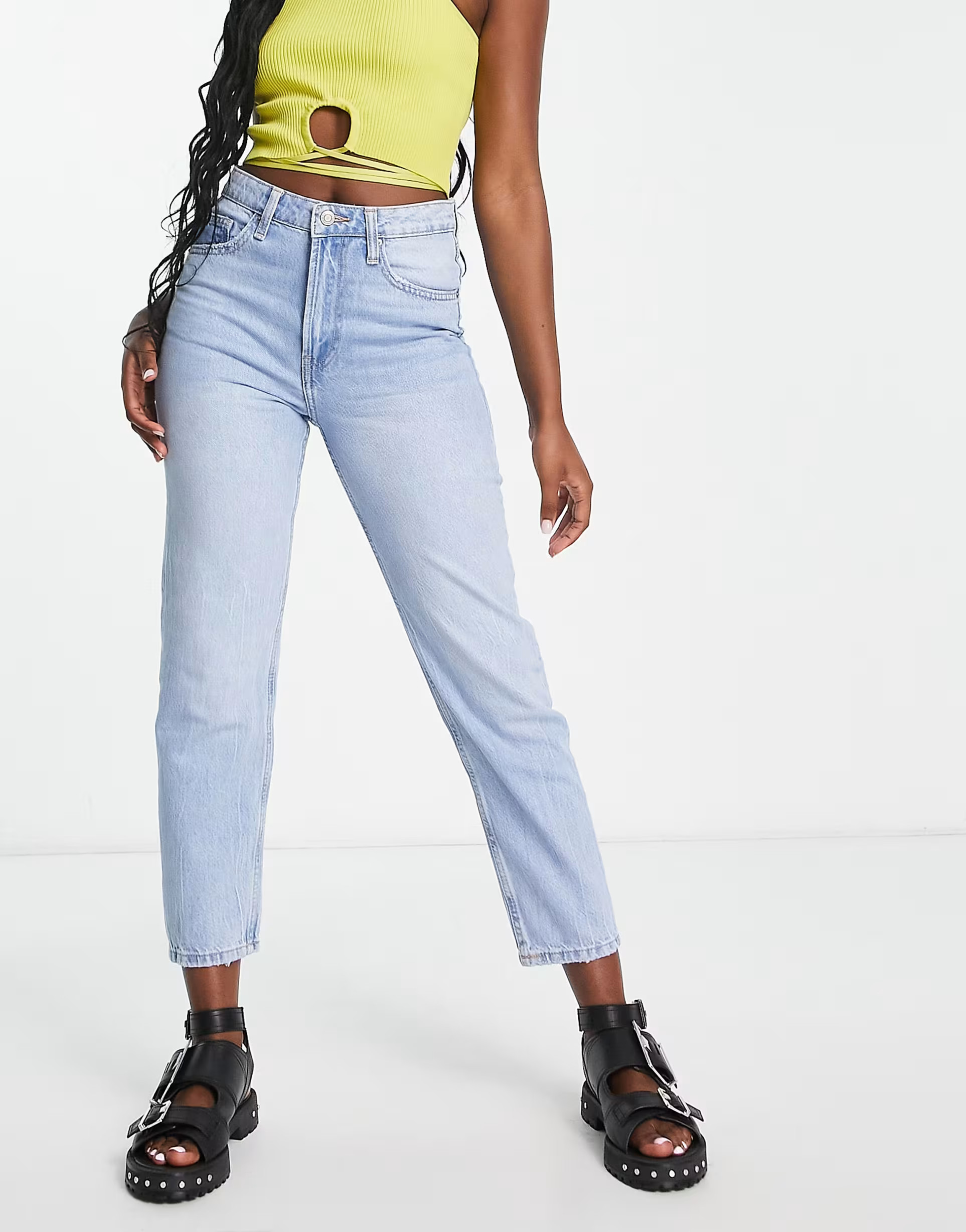 Bershka mom jeans in mid blue | ASOS (Global)