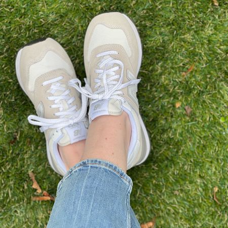 New favorite active sneakers! Immediately comfy (no break-in time / blisters), very cushy sole, and love the neutral colors that work with my whole closet!

#LTKshoecrush