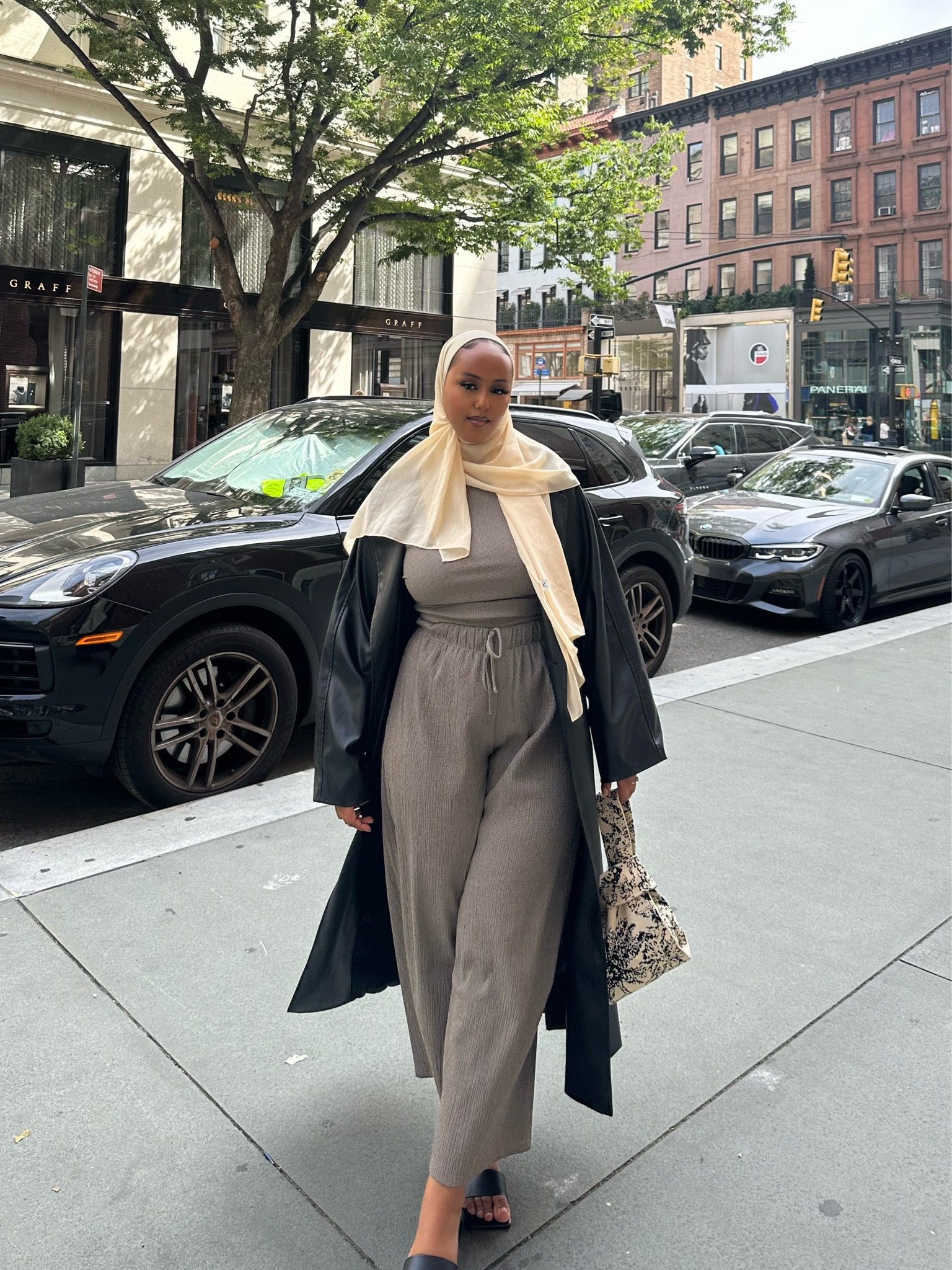 Favorite bag atm 

#LTKstyletip #LTKbeauty #LTKsalealert